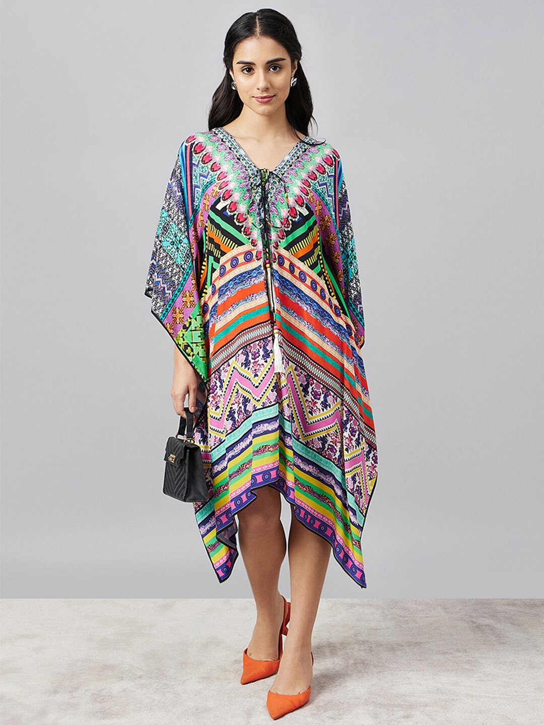 First Resort by Ramola Bachchan Printed Kimono Sleeve Crepe Kaftan Midi Dress, Multi
First Resort by Ramola Bachchan Printed Kimono Sleeve Crepe Kaftan Midi Dress, Multi