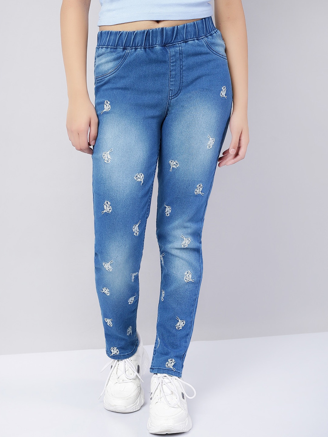 BAESD Girls Lean Slim Fit Mid-Rise Clean Look Heavy Fade Embroidered Stretchable Jeans, Blue
BAESD Girls Lean Slim Fit Mid-Rise Clean Look Heavy Fade Embroidered Stretchable Jeans, Blue
