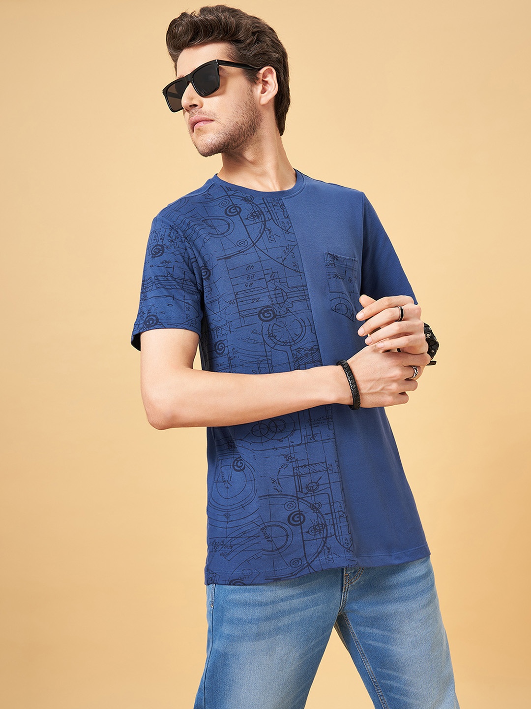SF JEANS by Pantaloons Round Neck Short Sleeves Graphic Printed Cotton Slim Fit T-shirt, Steel
SF JEANS by Pantaloons Round Neck Short Sleeves Graphic Printed Cotton Slim Fit T-shirt, Steel
