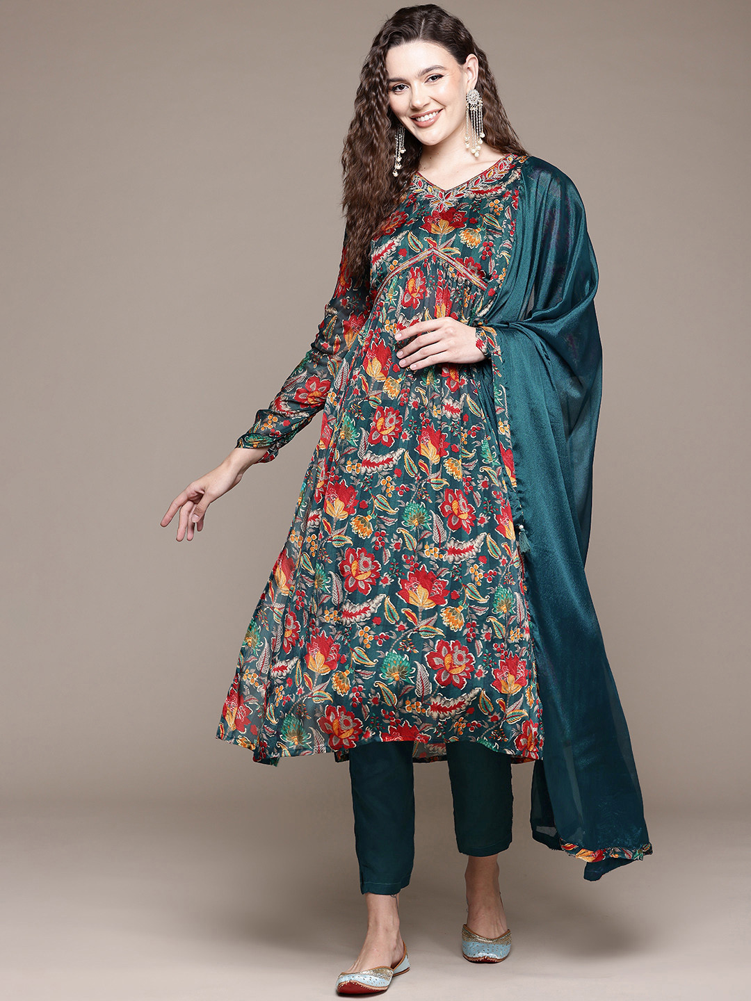 Readiprint Women Floral Printed Pleated Thread Work Pure Silk Kurta with Trousers & With Dupatta, Teal
Readiprint Women Floral Printed Pleated Thread Work Pure Silk Kurta with Trousers & With Dupatta, Teal