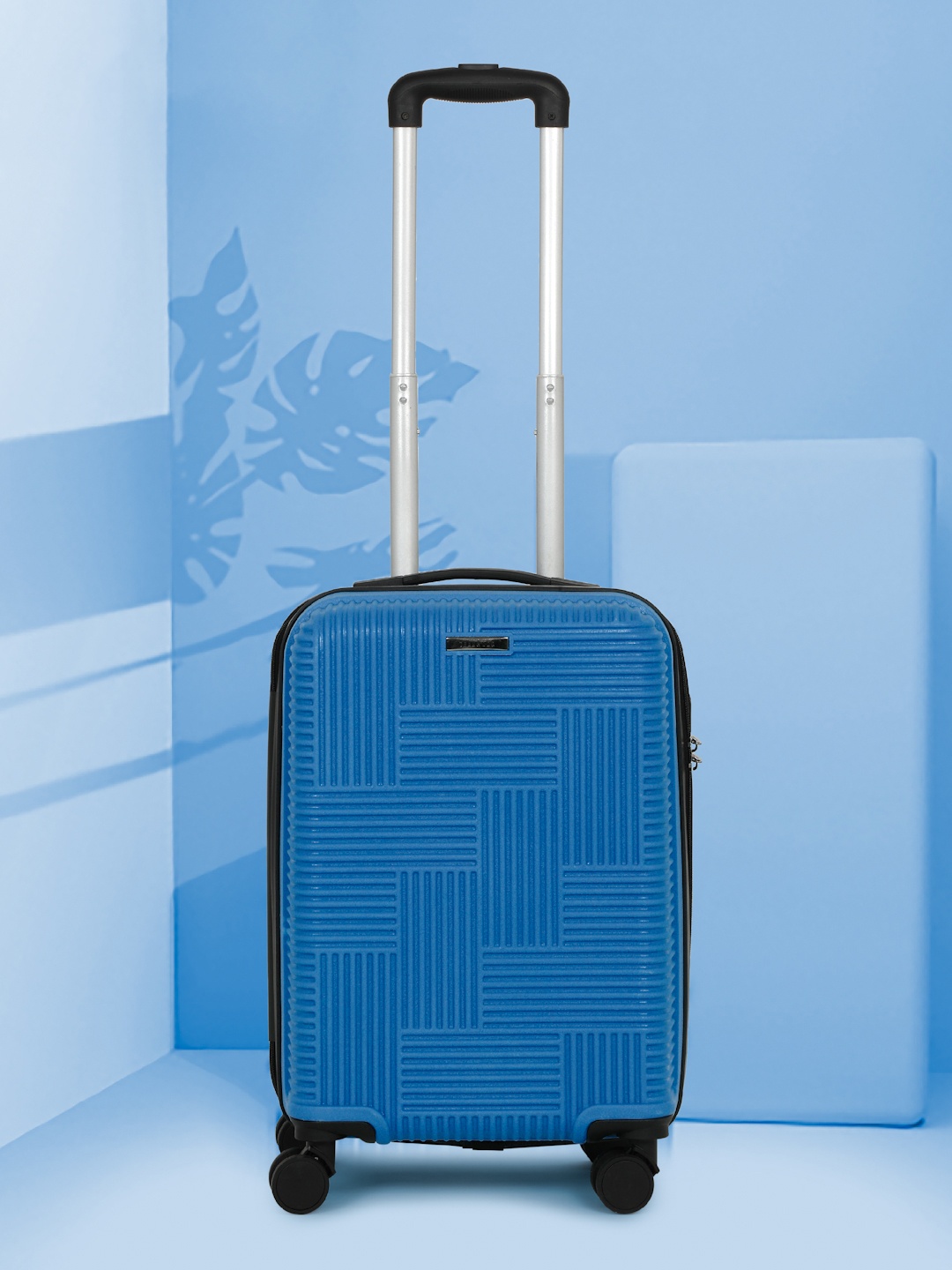 Teakwood Leathers Textured 360-Degree Rotation Hard-Sided Cabin-Sized Trolley Bag 38L, Blue
Teakwood Leathers Textured 360-Degree Rotation Hard-Sided Cabin-Sized Trolley Bag 38L, Blue