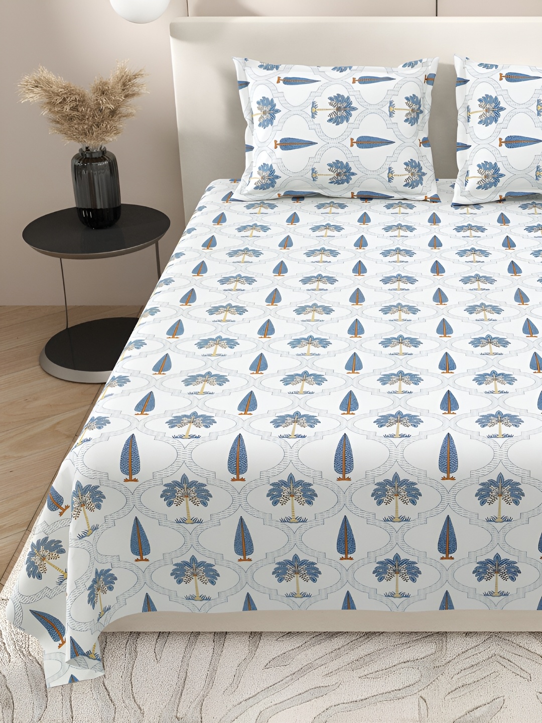 BELLA CASA Blue & White Ethnic Motifs 200 TC Cotton King Bedsheet With 2 Pillow Covers
BELLA CASA Blue & White Ethnic Motifs 200 TC Cotton King Bedsheet With 2 Pillow Covers