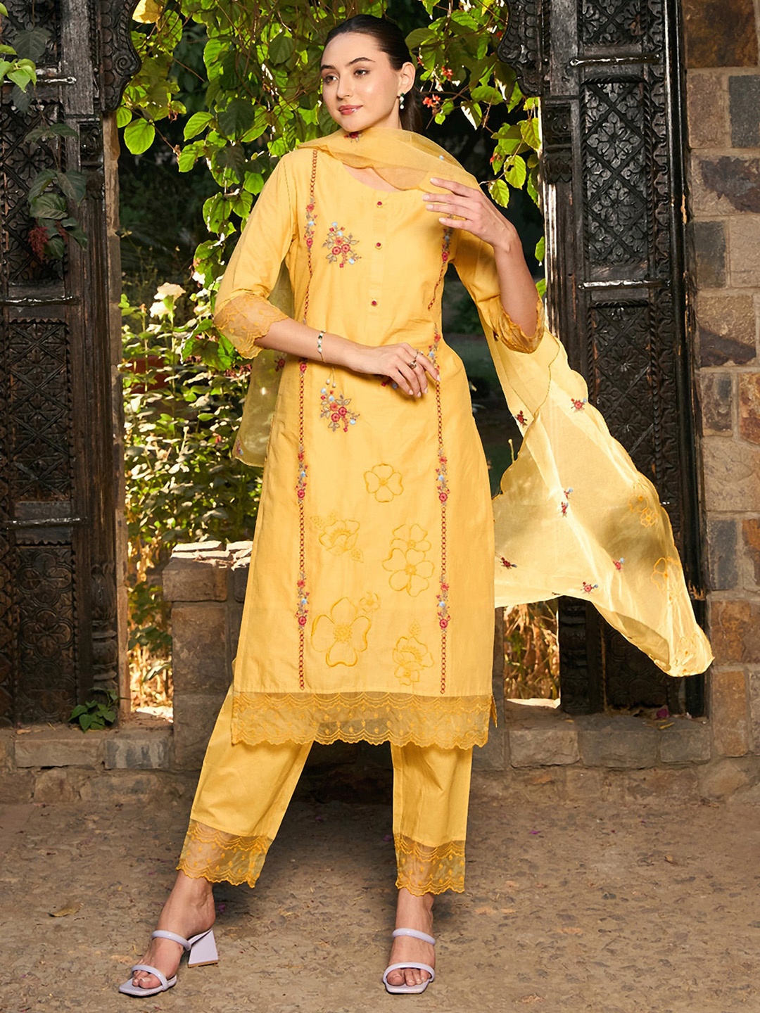 

Indo Era Ethnic Motifs Embroidered Thread Work Pure Cotton Kurta with Trousers & Dupatta, Yellow