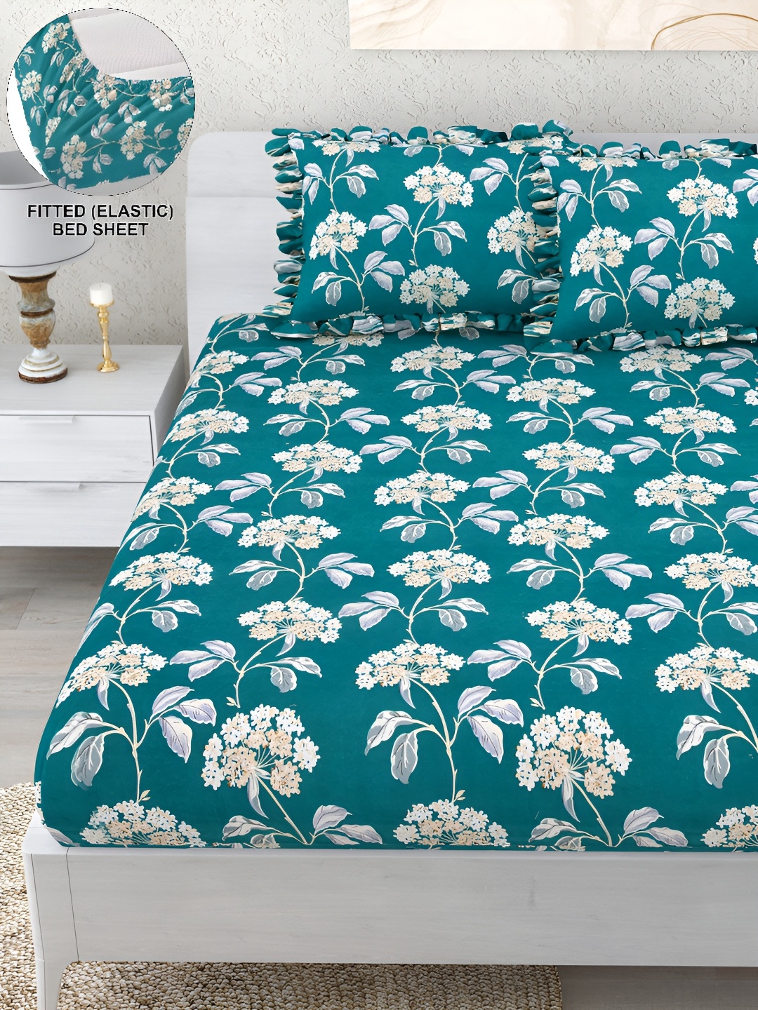 DREAM WEAVERZ Green & White 260 TC Fiited Double King Bedsheet with 2 Frill Pillow Covers
DREAM WEAVERZ Green & White 260 TC Fiited Double King Bedsheet with 2 Frill Pillow Covers