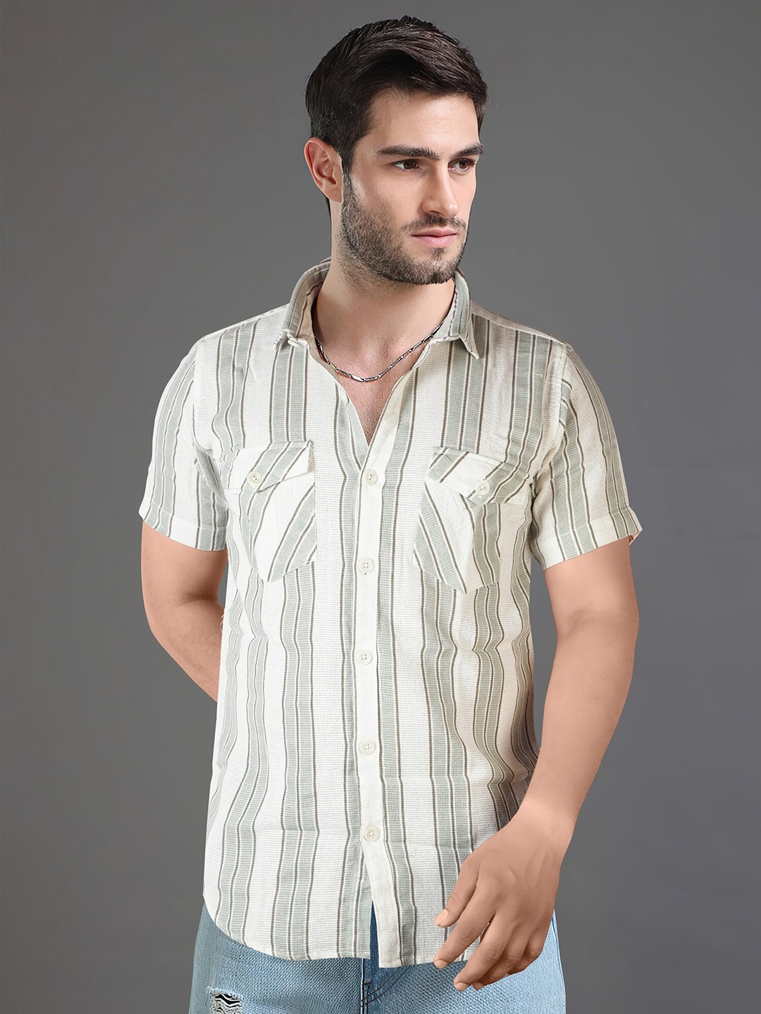 Jb Just BLACK Classic Vertical Stripes Spread Collar Slim Fit Cotton Casual Shirt, Green
Jb Just BLACK Classic Vertical Stripes Spread Collar Slim Fit Cotton Casual Shirt, Green