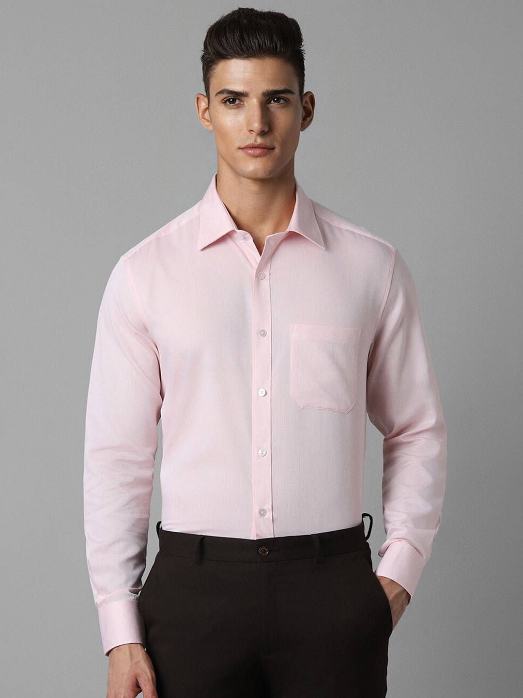 Louis Philippe Classic Fit Self Design Textured Spread Collar Cotton Formal Shirt, Pink
Louis Philippe Classic Fit Self Design Textured Spread Collar Cotton Formal Shirt, Pink
