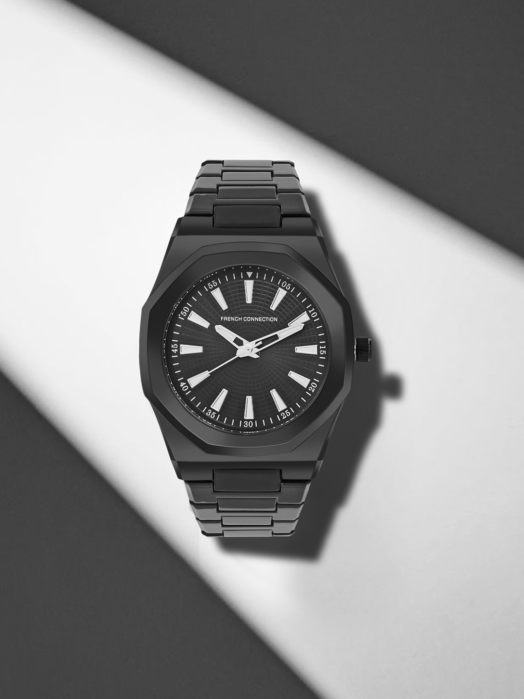 French Connection Men Stainless Steel Bracelet Style Straps Analogue Watch FCS08BM, Black
French Connection Men Stainless Steel Bracelet Style Straps Analogue Watch FCS08BM, Black