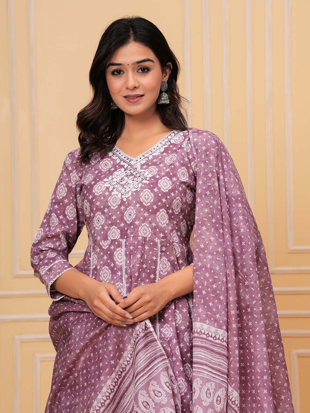 KALINI V Neck Floral Printed Regular Pure Cotton Kurta with Trousers & With Dupatta, Purple
KALINI V Neck Floral Printed Regular Pure Cotton Kurta with Trousers & With Dupatta, Purple