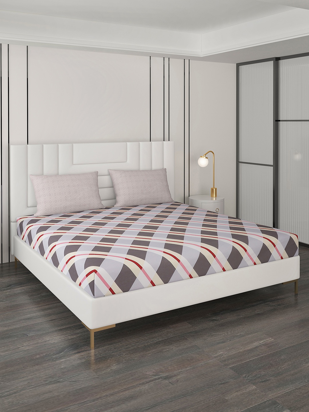 Monte Carlo Purple & Grey Geometric Cotton 200 TC Queen Bedsheet With 2 Pillow Covers
Monte Carlo Purple & Grey Geometric Cotton 200 TC Queen Bedsheet With 2 Pillow Covers