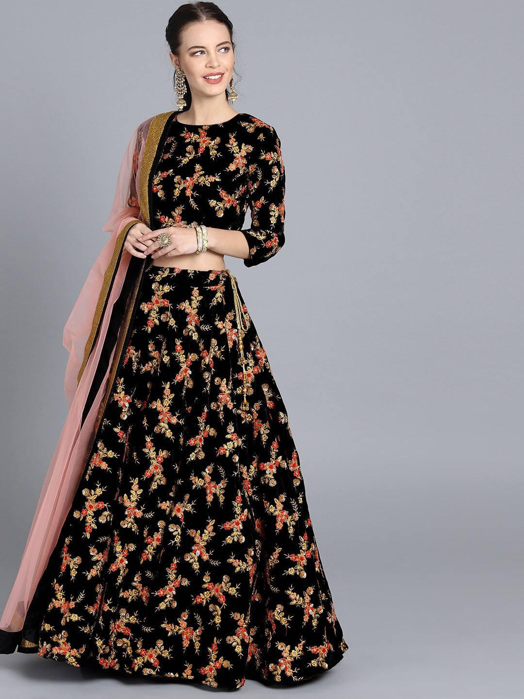 Ethnovog Embroidered Sequinned Velvet Ready to Wear Lehenga & Blouse With Dupatta, Black
Ethnovog Embroidered Sequinned Velvet Ready to Wear Lehenga & Blouse With Dupatta, Black