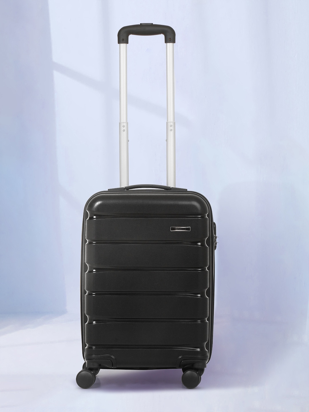 Teakwood Leathers India 360 Degree Rotation Hard-Sided Cabin-Sized Trolley Bag 32L, Black
Teakwood Leathers India 360 Degree Rotation Hard-Sided Cabin-Sized Trolley Bag 32L, Black