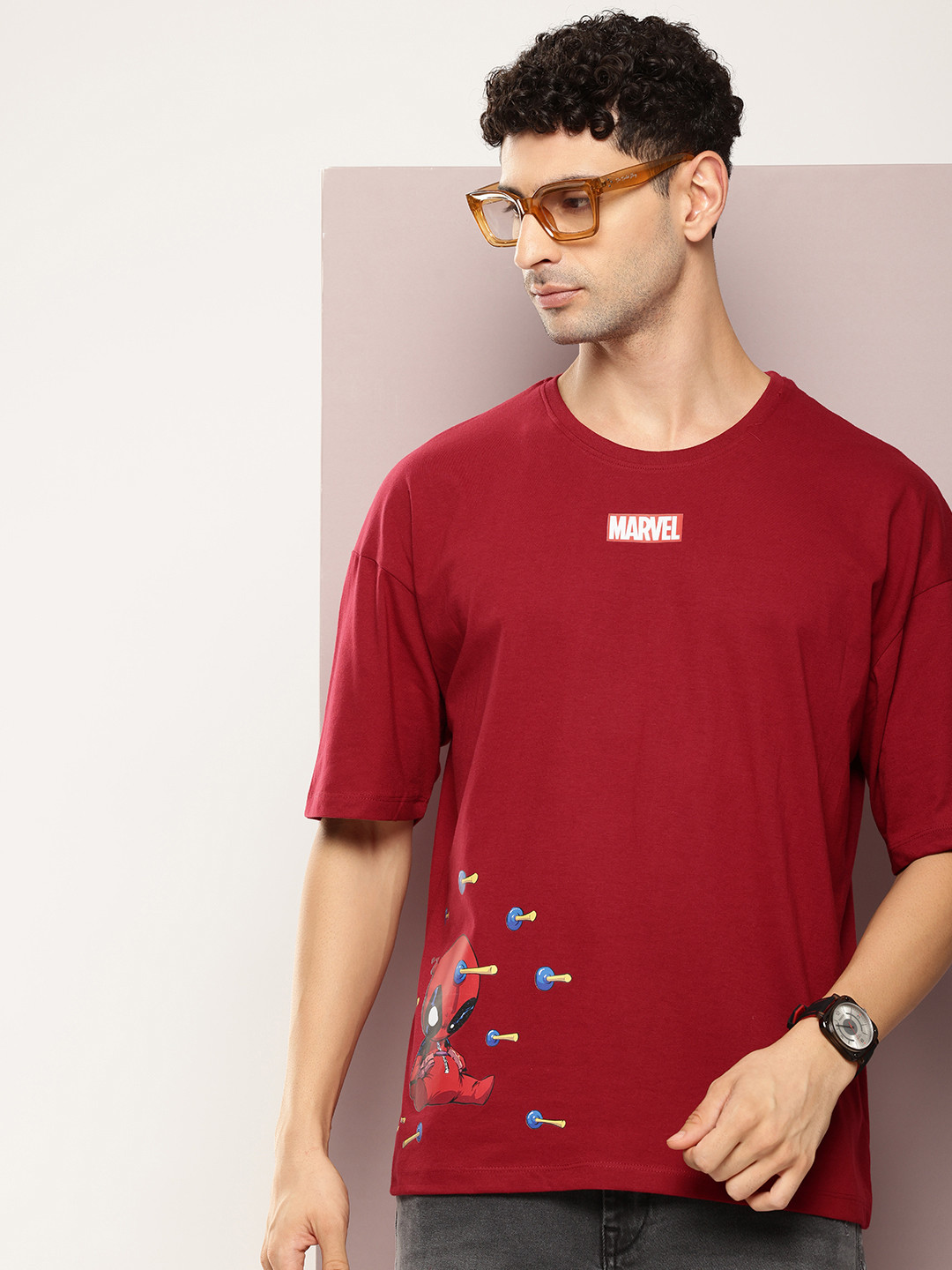 Kook N Keech Marvel Printed Oversized Drop-Shoulder Sleeves Pure Cotton T-shirt, Maroon
Kook N Keech Marvel Printed Oversized Drop-Shoulder Sleeves Pure Cotton T-shirt, Maroon