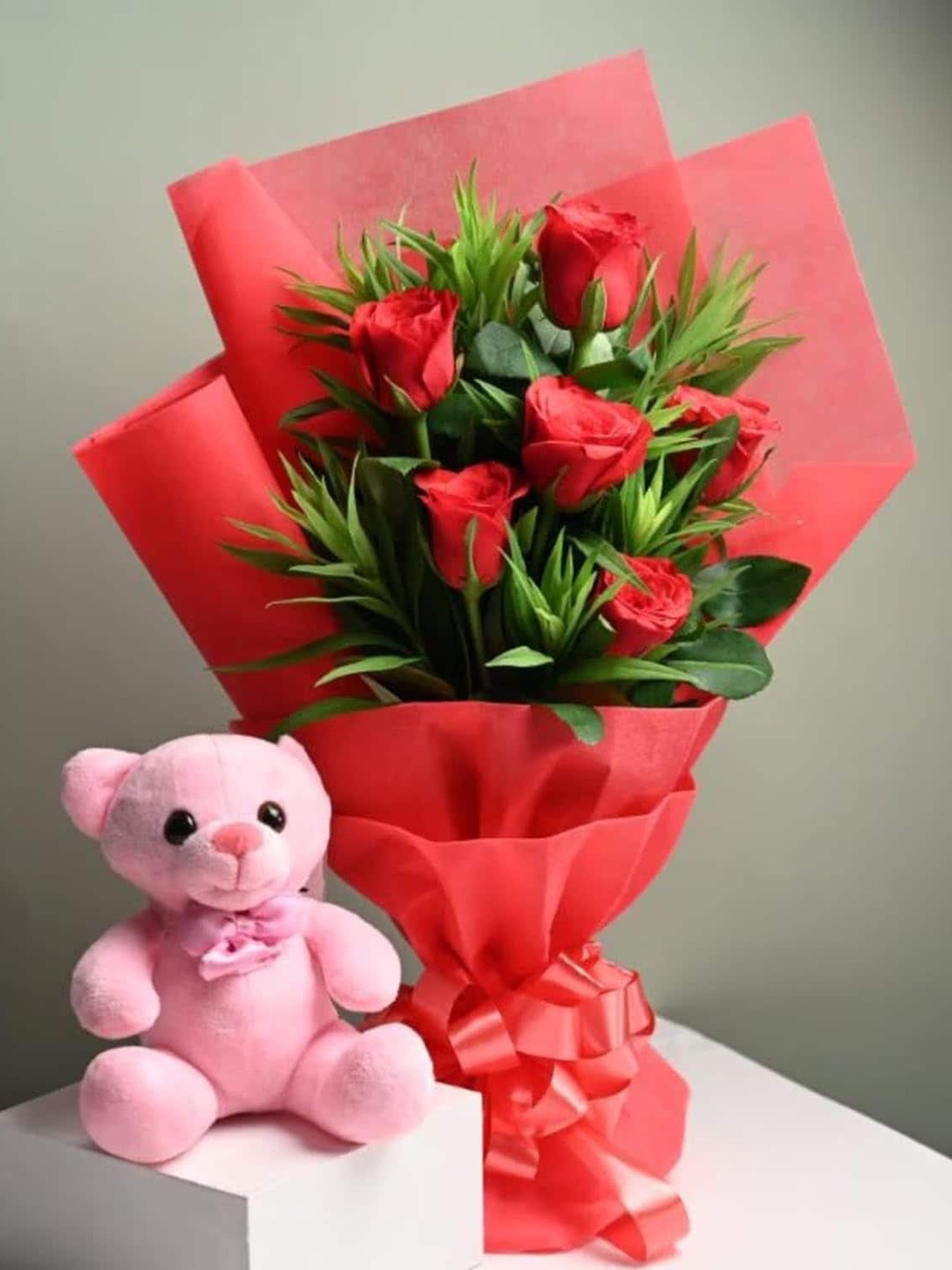 Floweraura 7 Pieces Bunch of Fresh Live Roses Flower Bouquet With Teddy Bear, Red
Floweraura 7 Pieces Bunch of Fresh Live Roses Flower Bouquet With Teddy Bear, Red
