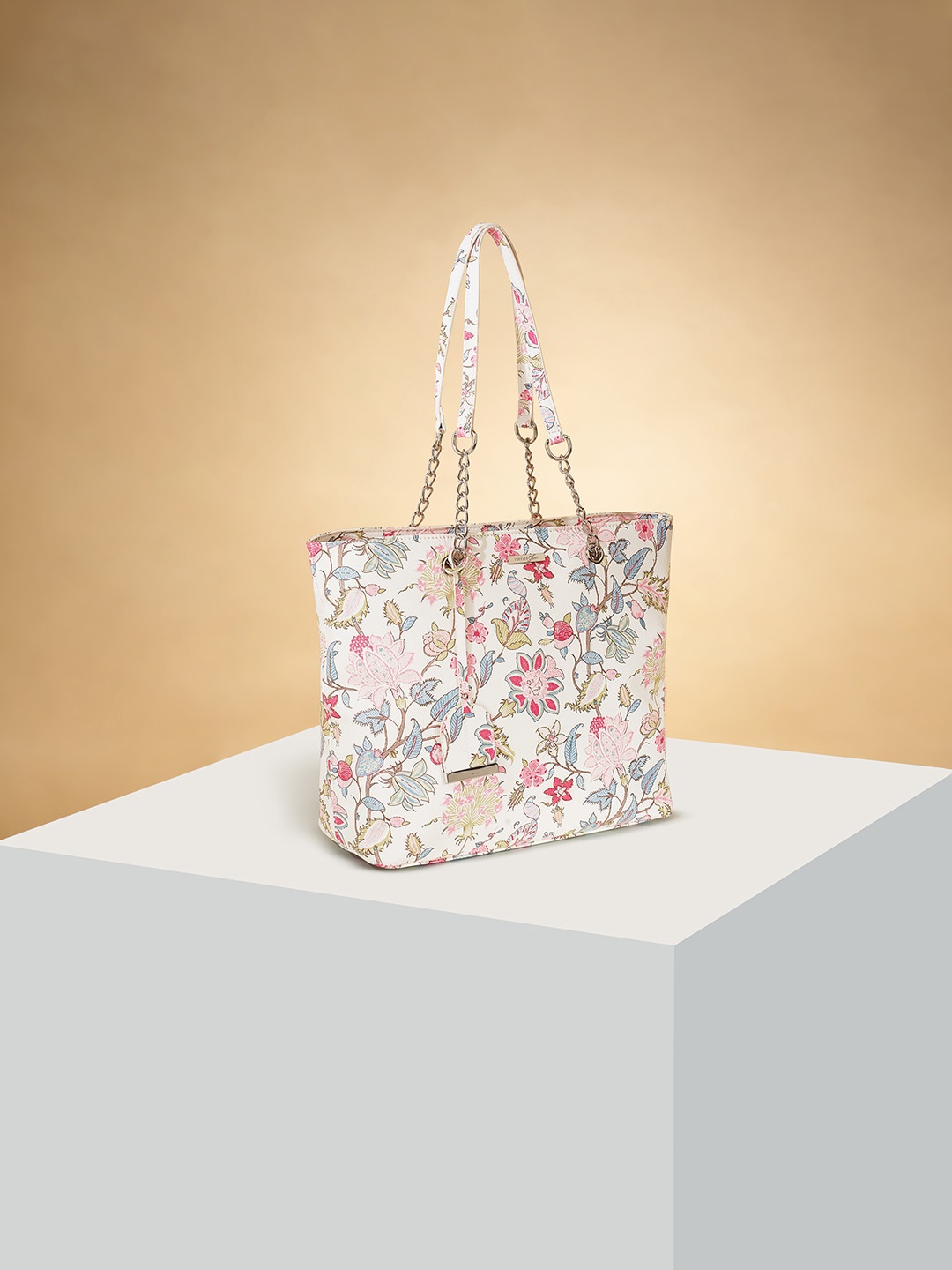 Forever Glam by Pantaloons Floral Printed Zip Detail PU Structured Shoulder Bag, White
Forever Glam by Pantaloons Floral Printed Zip Detail PU Structured Shoulder Bag, White