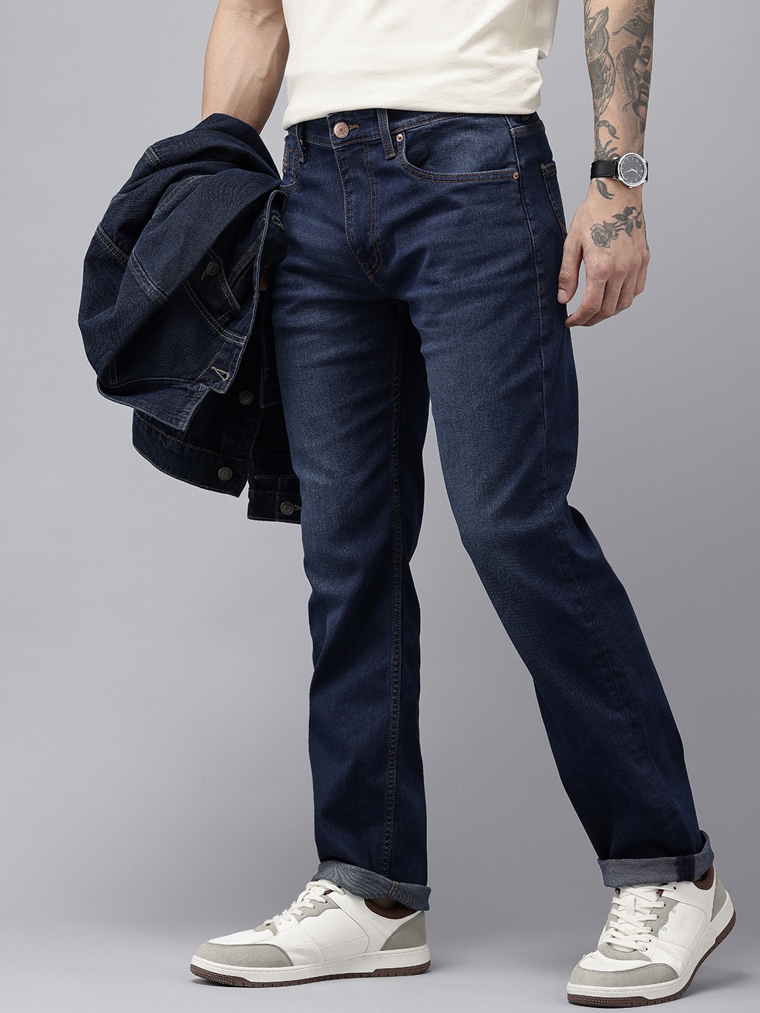 U.S. Polo Assn. Denim Co. Men Harold Slim Straight Fit Light Fade Stretchable Jeans, Blue
U.S. Polo Assn. Denim Co. Men Harold Slim Straight Fit Light Fade Stretchable Jeans, Blue