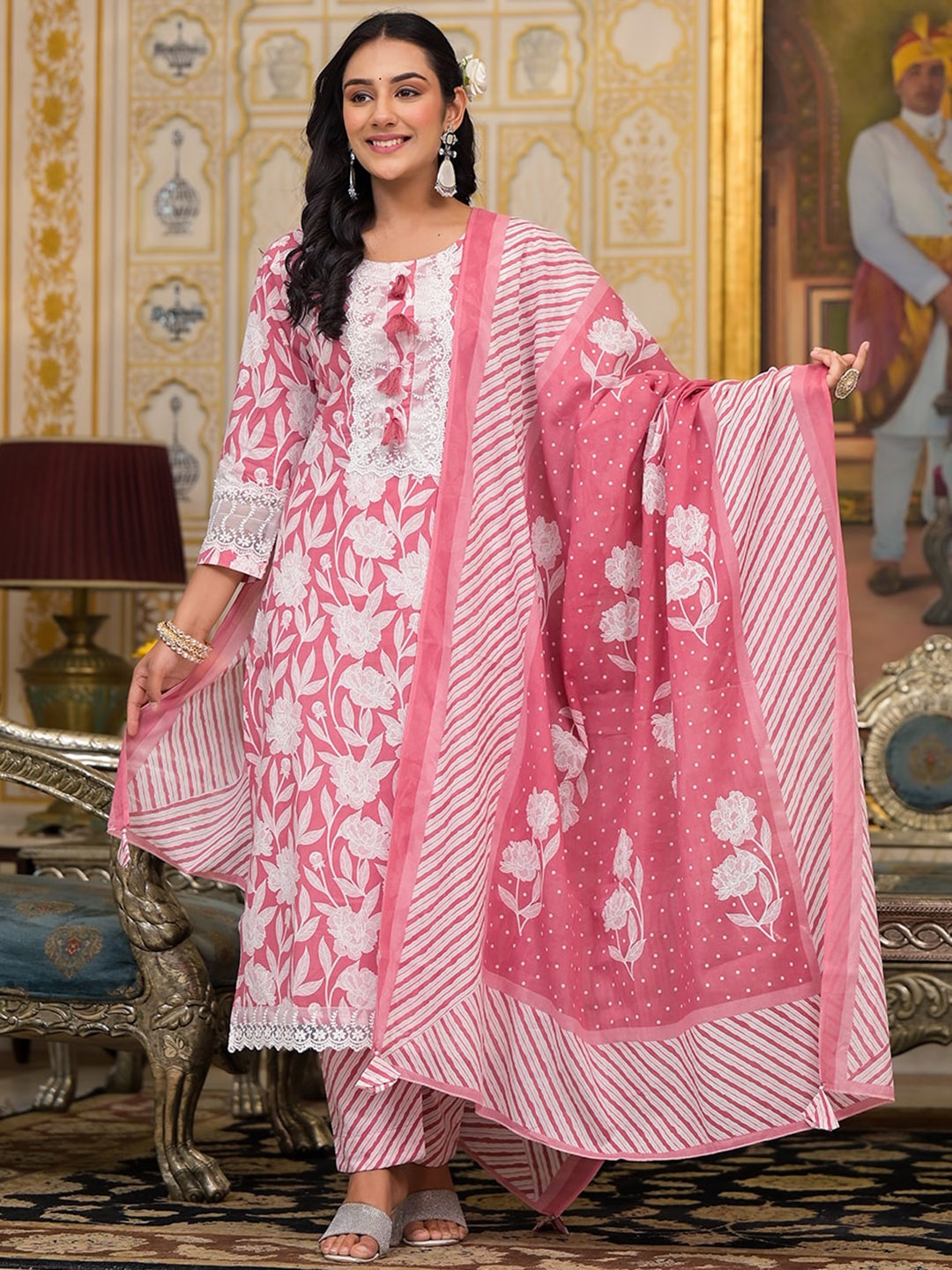 ROOHANIYAT Floral Printed Gotta Patti Pure Cotton Straight Kurta With Trousers & Dupatta, Peach
ROOHANIYAT Floral Printed Gotta Patti Pure Cotton Straight Kurta With Trousers & Dupatta, Peach