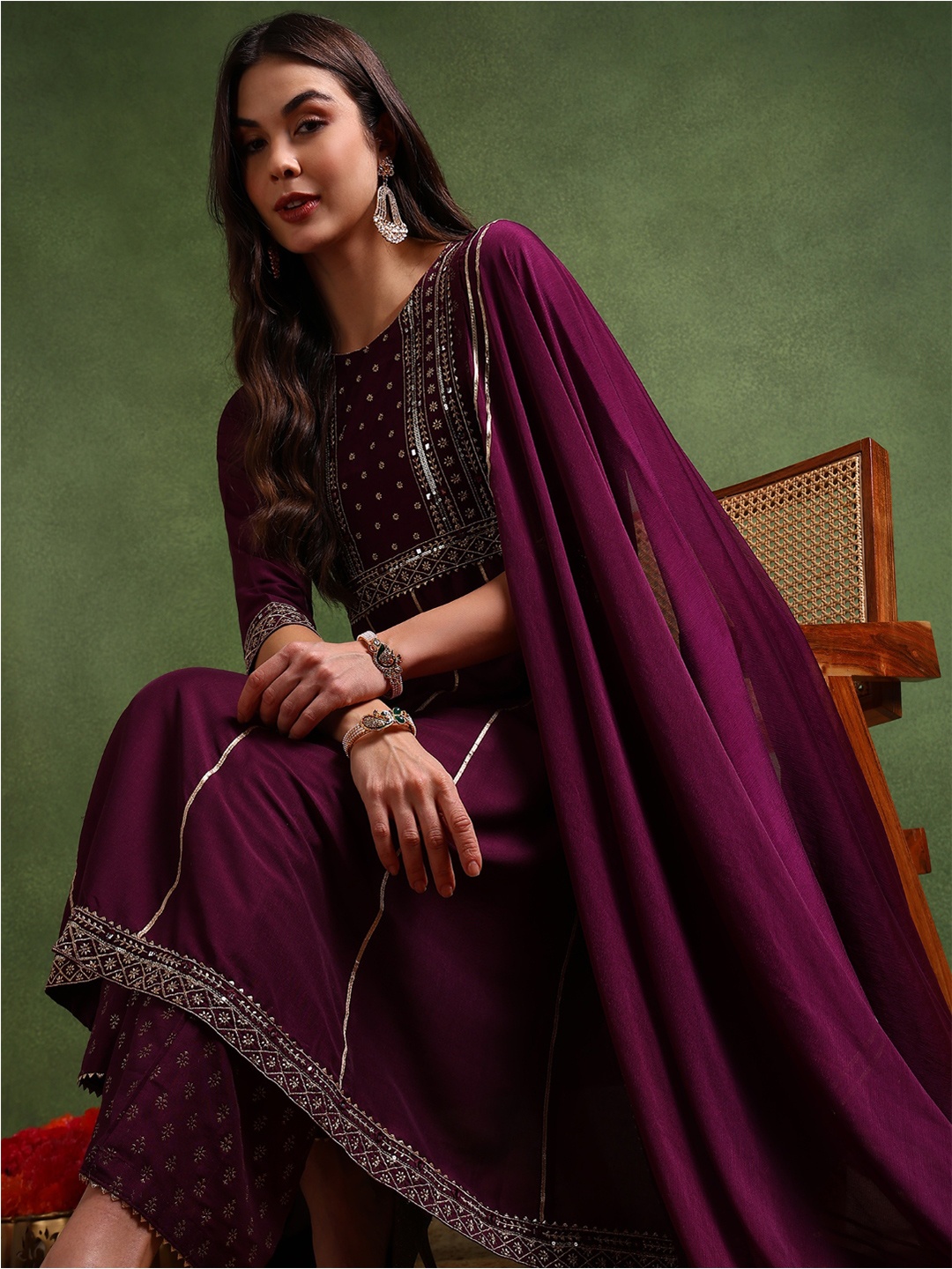 AHIKA Ethnic Motifs Embroidered Gotta Patti Anarkali Kurta with Palazzos & Dupatta, Purple
AHIKA Ethnic Motifs Embroidered Gotta Patti Anarkali Kurta with Palazzos & Dupatta, Purple