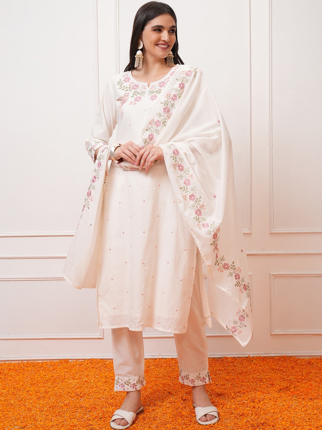 Vishudh White Floral Embroidered Thread Work Pure Cotton Kurta with Trouser & Dupatta
Vishudh White Floral Embroidered Thread Work Pure Cotton Kurta with Trouser & Dupatta