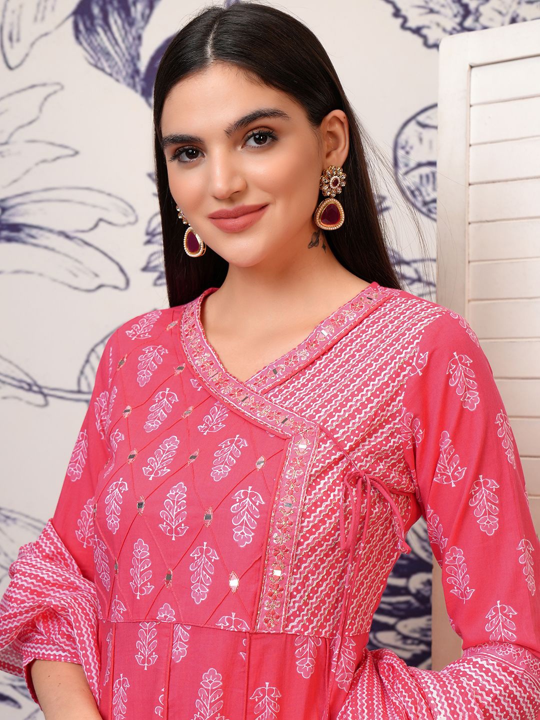 Vishudh Peach Floral Mirror Embroidered Pure Cotton Angrakha Kurta With Trousers & Dupatta
Vishudh Peach Floral Mirror Embroidered Pure Cotton Angrakha Kurta With Trousers & Dupatta