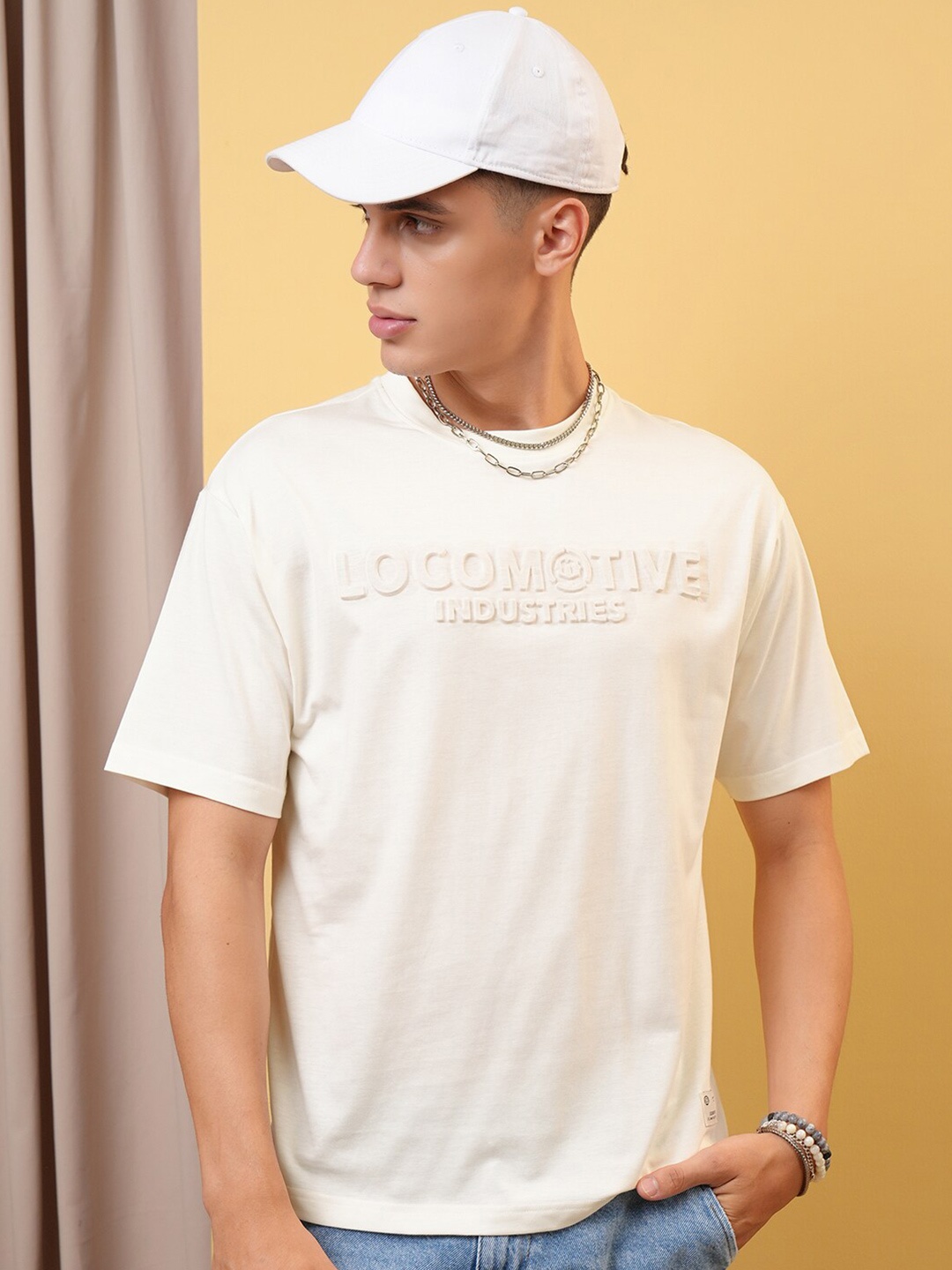 LOCOMOTIVE Premium Typography Printed Relaxed Fit Drop Shoulder Round Neck T Shirt, Off white
LOCOMOTIVE Premium Typography Printed Relaxed Fit Drop Shoulder Round Neck T Shirt, Off white