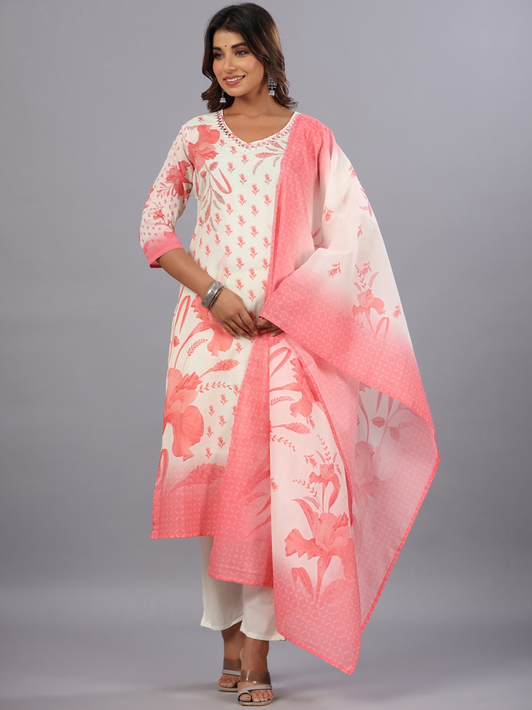 Amchoor Floral Printed V-Neck Straight Mirror Work Kurta With Trousers & Dupatta, Pink
Amchoor Floral Printed V-Neck Straight Mirror Work Kurta With Trousers & Dupatta, Pink