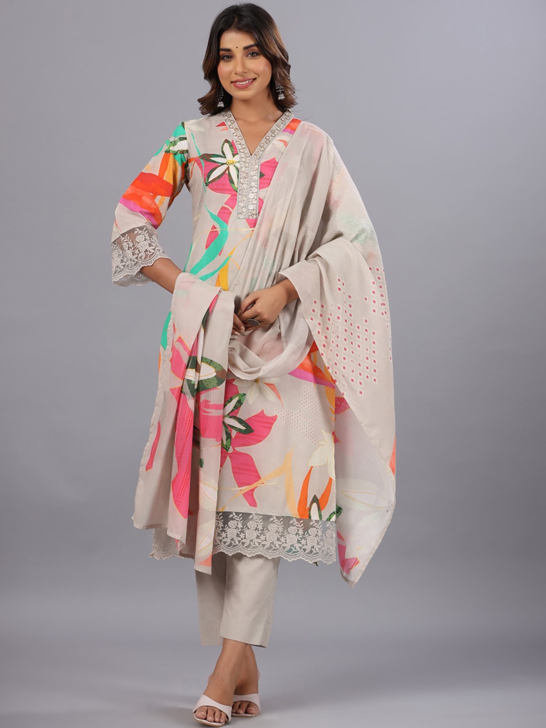 Amchoor Floral Printed Pure Cottons Gotta Patti Straight Kurta With Trousers & Dupatta, Grey
Amchoor Floral Printed Pure Cottons Gotta Patti Straight Kurta With Trousers & Dupatta, Grey