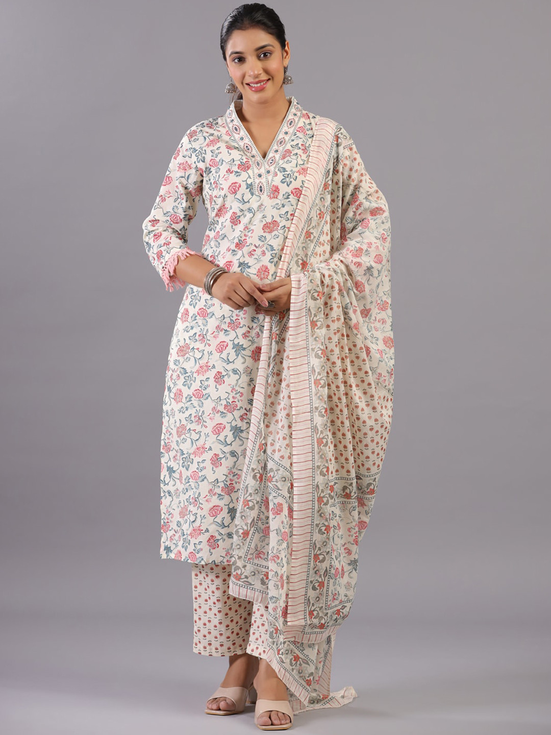 Amchoor Floral Printed Pure Cotton Mirror Work Straight Kurta With Trousers & Dupatta, Red
Amchoor Floral Printed Pure Cotton Mirror Work Straight Kurta With Trousers & Dupatta, Red