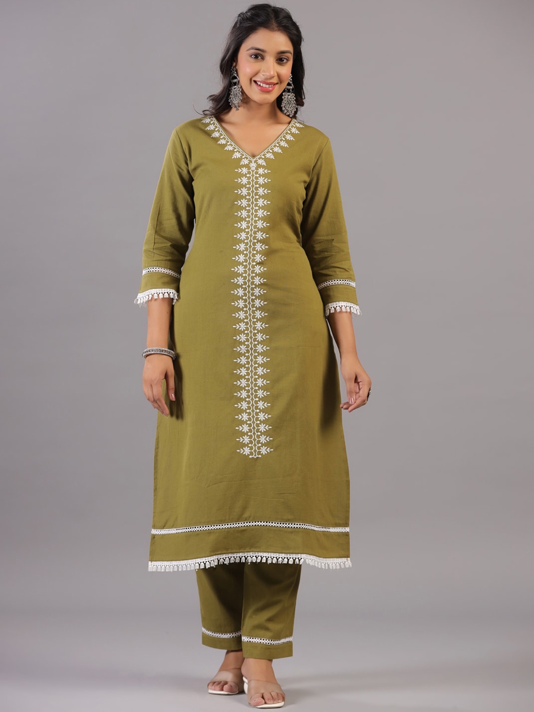 Amchoor Floral Embroidered Thread Work Pure Cotton Straight Kurta With Trousers & Dupatta, Olive
Amchoor Floral Embroidered Thread Work Pure Cotton Straight Kurta With Trousers & Dupatta, Olive