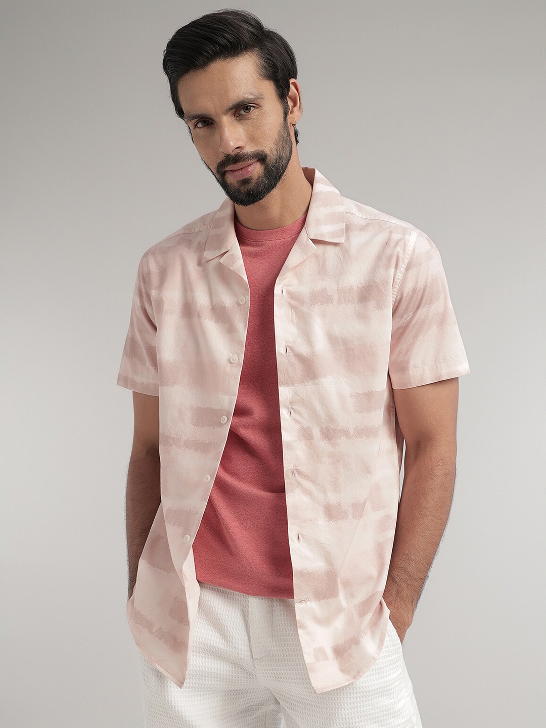 Andamen Premium Fit Abstract Printed Cuban Collar Short Sleeves Cotton Casual Shirt, Pink
Andamen Premium Fit Abstract Printed Cuban Collar Short Sleeves Cotton Casual Shirt, Pink
