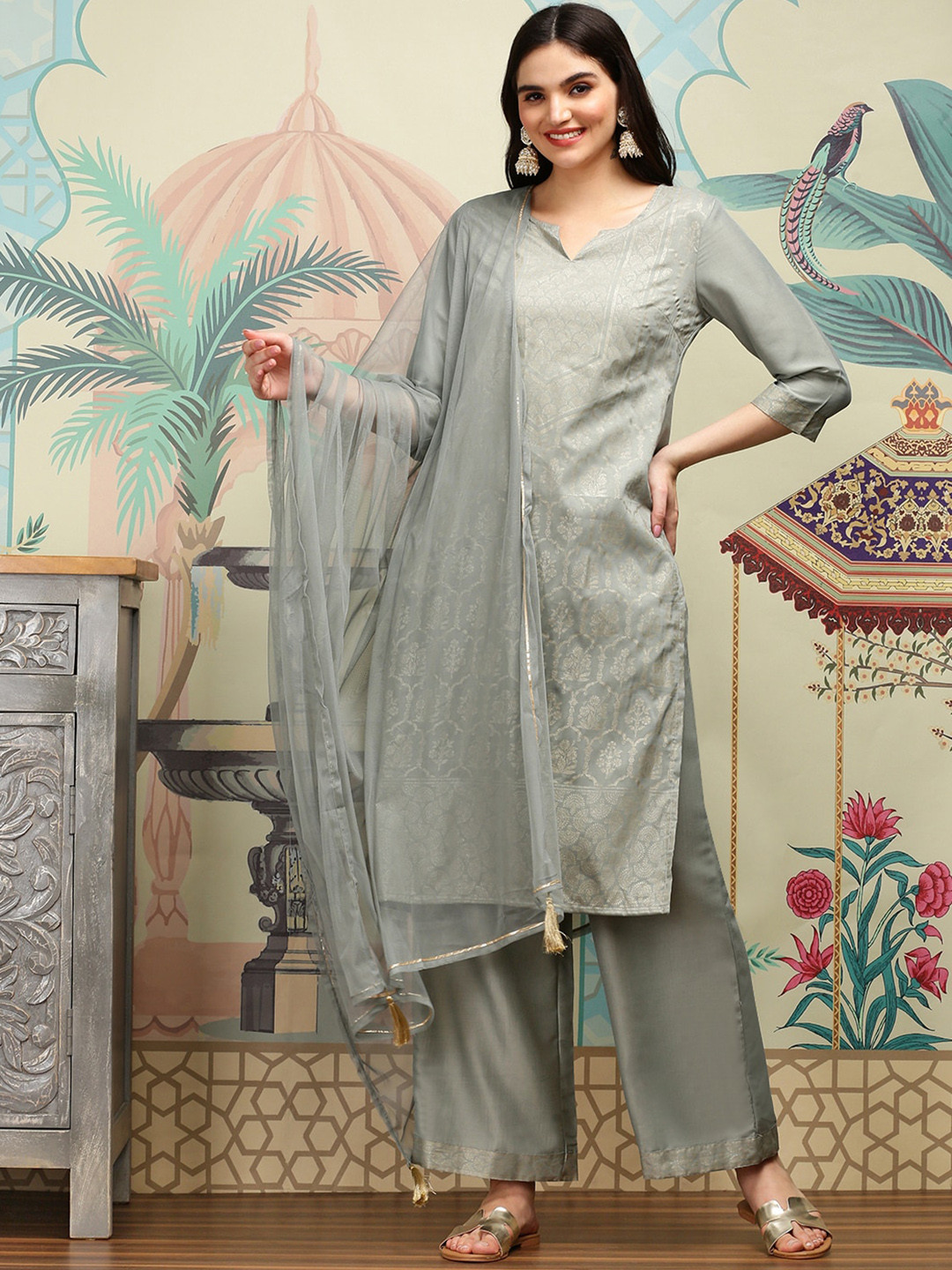 Ishin Grey Ethnic Motifs Woven Design Regular Straight Kurta With Trousers & With Dupatta
Ishin Grey Ethnic Motifs Woven Design Regular Straight Kurta With Trousers & With Dupatta
