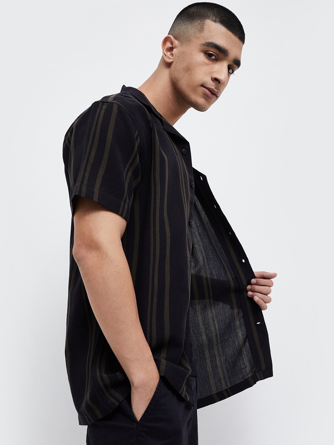 Forca by Lifestyle Vertical Striped Spread Collar Regular Fit Cotton Casual Shirt, Black
Forca by Lifestyle Vertical Striped Spread Collar Regular Fit Cotton Casual Shirt, Black