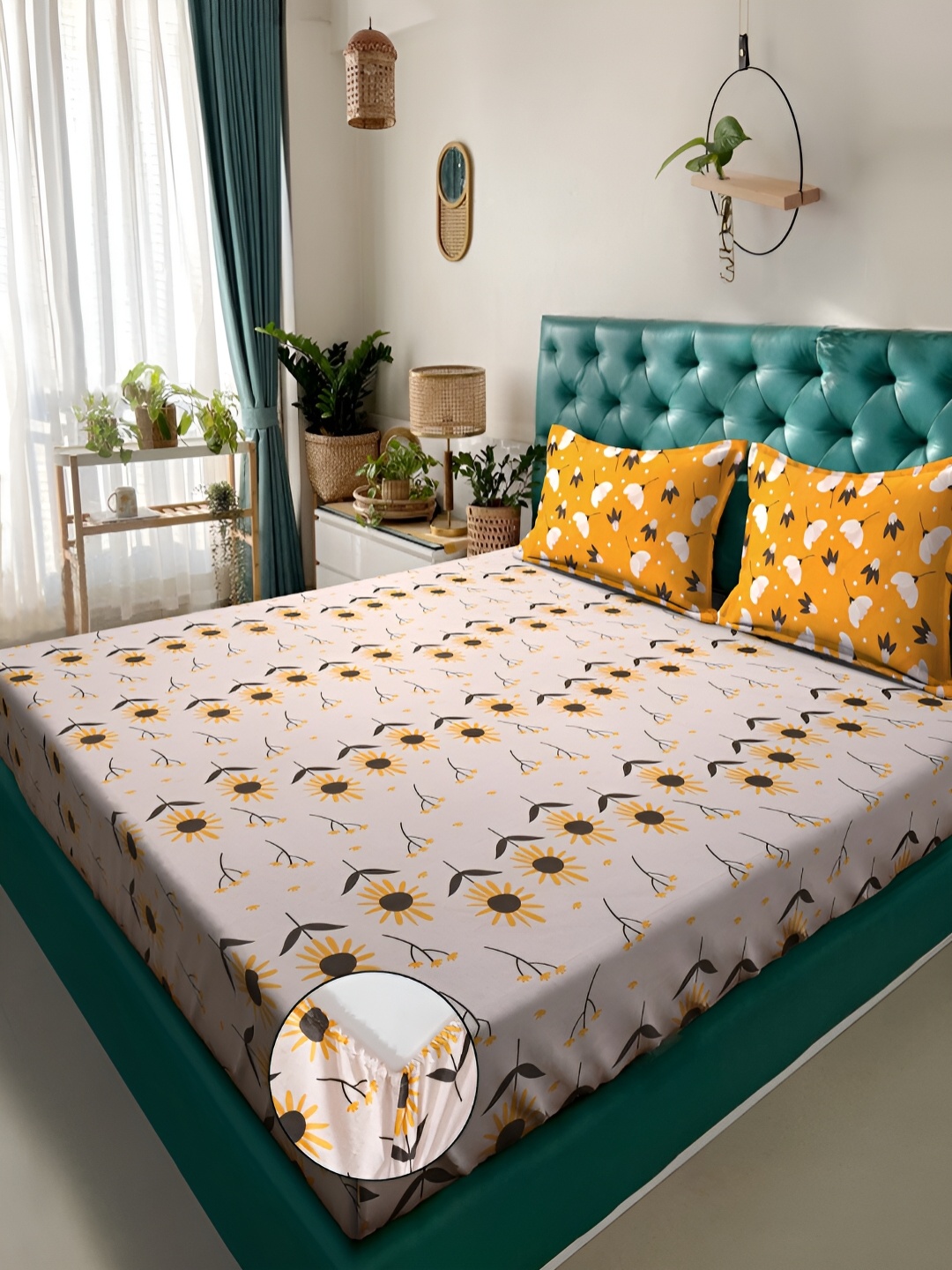 KLOTTHE Peach & Yellow Floral 300 TC Fitted Double King Bedsheet With 2 Pillow Covers
KLOTTHE Peach & Yellow Floral 300 TC Fitted Double King Bedsheet With 2 Pillow Covers