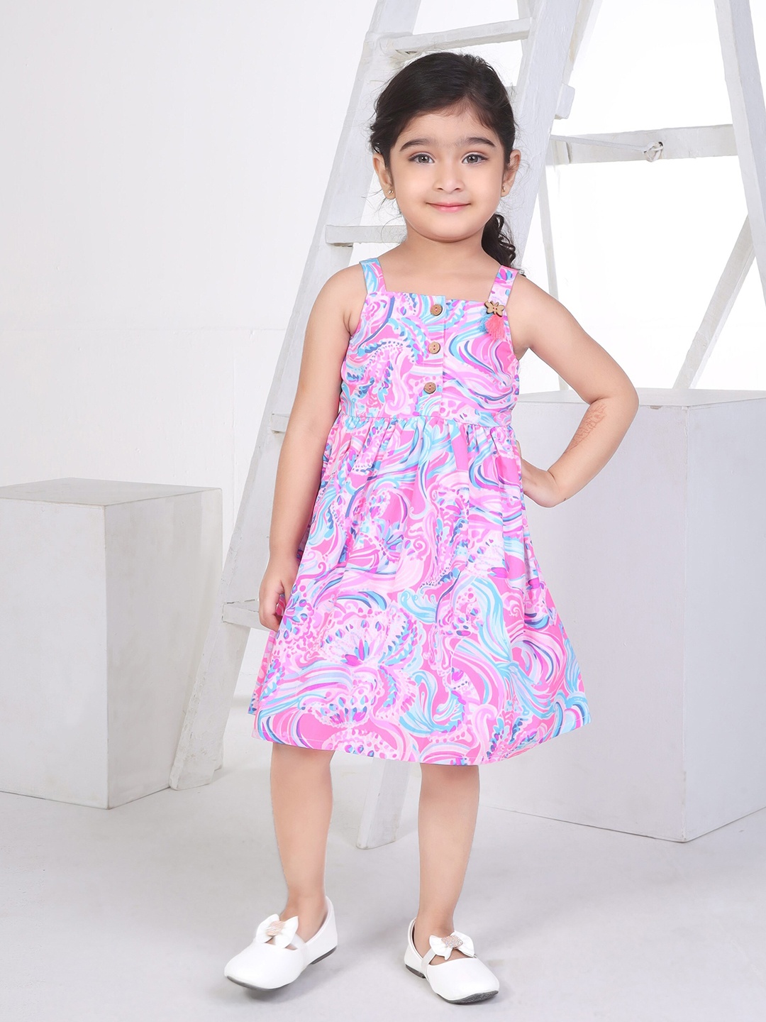 Peppermint Fashion Rainbows Girls Floral Printed Shoulder Straps Fit and Flare Dress, Pink
Peppermint Fashion Rainbows Girls Floral Printed Shoulder Straps Fit and Flare Dress, Pink