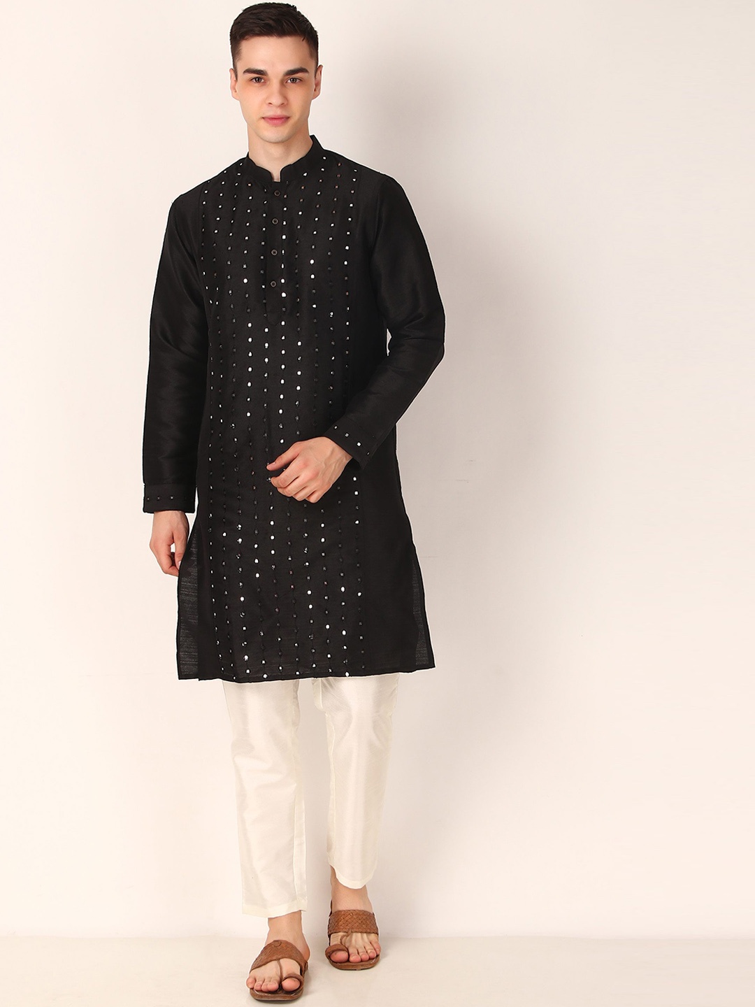 Koshin Mandarin Collar Embroidered Regular Mirror Work Straight Kurta with Trousers, Black
Koshin Mandarin Collar Embroidered Regular Mirror Work Straight Kurta with Trousers, Black