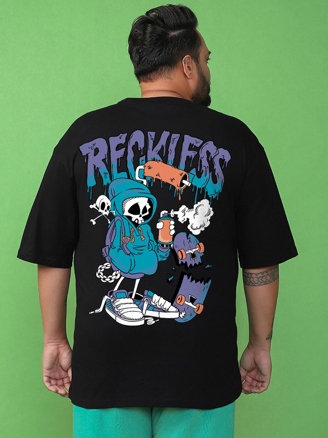 Bewakoof Plus Graphic Printed Drop-Shoulder Sleeves Oversized Cotton Casual T-shirt, Black
Bewakoof Plus Graphic Printed Drop-Shoulder Sleeves Oversized Cotton Casual T-shirt, Black