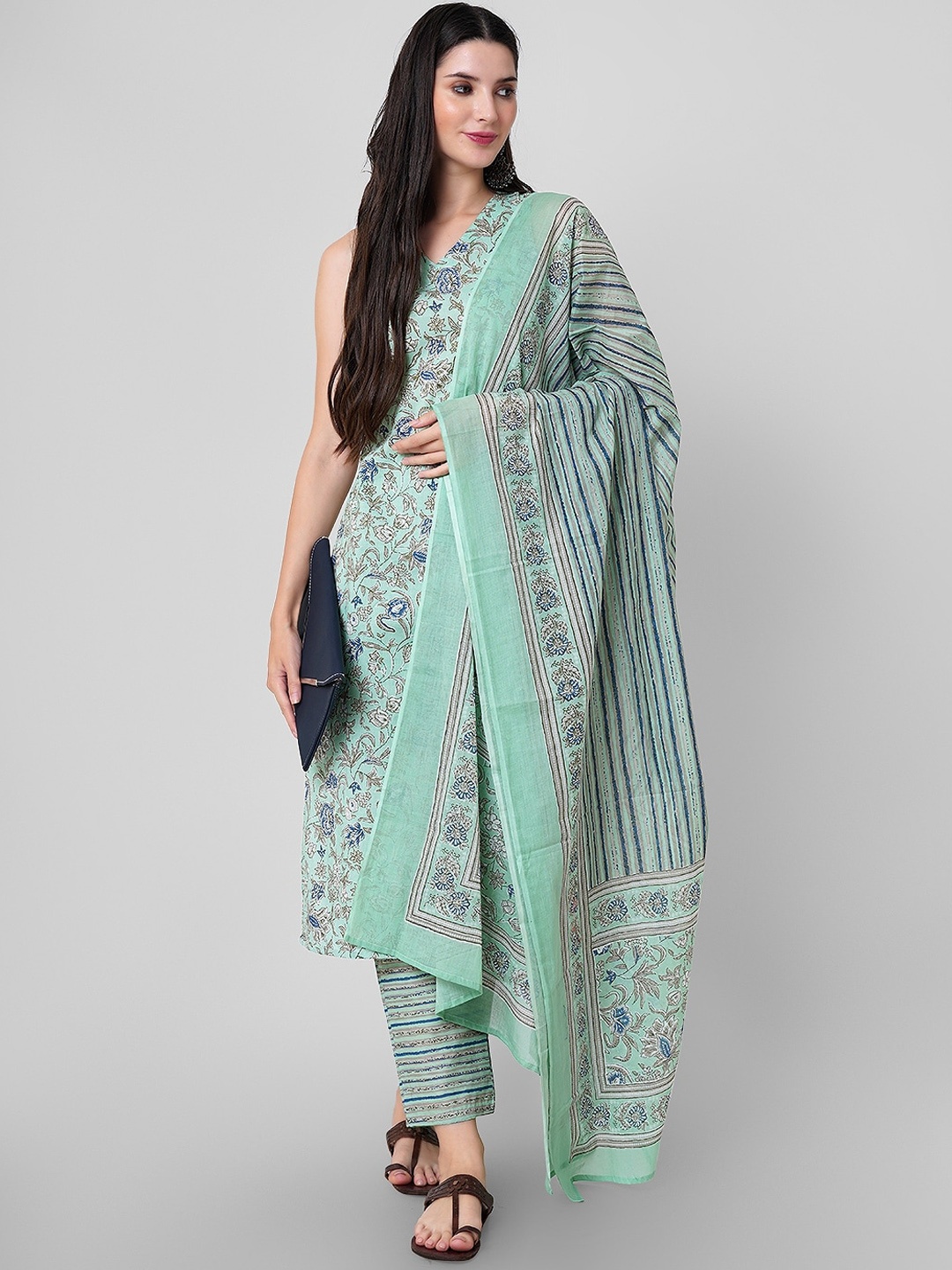 JANAKDULARI CREATION Floral Printed Gotta Patti Pure Cotton Kurta with Palazzos & Dupatta, Green
JANAKDULARI CREATION Floral Printed Gotta Patti Pure Cotton Kurta with Palazzos & Dupatta, Green