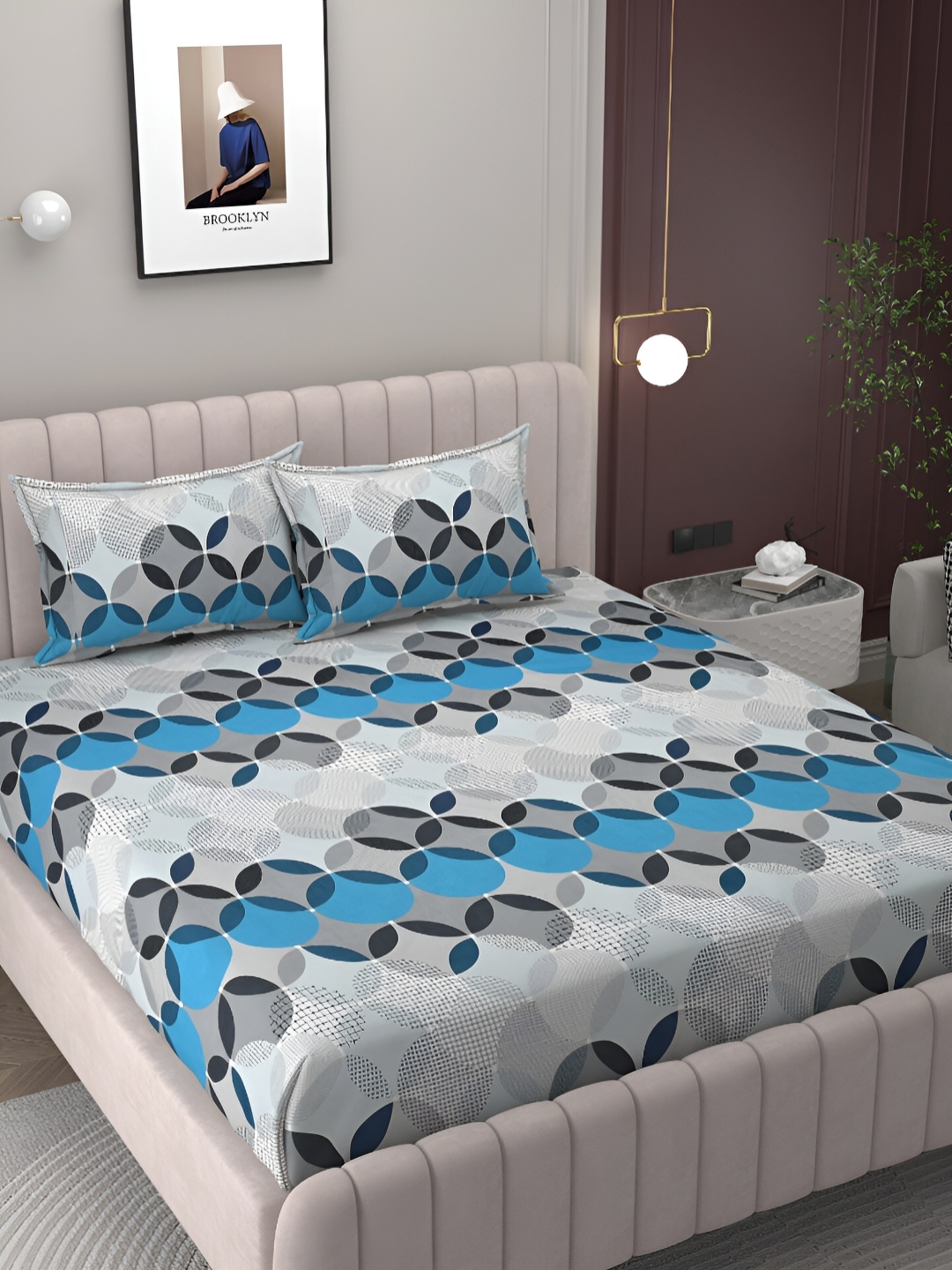 BELVOSTUM Blue & White Geometric Cotton 250 TC King Double Bedsheet With 2 Pillow Covers
BELVOSTUM Blue & White Geometric Cotton 250 TC King Double Bedsheet With 2 Pillow Covers