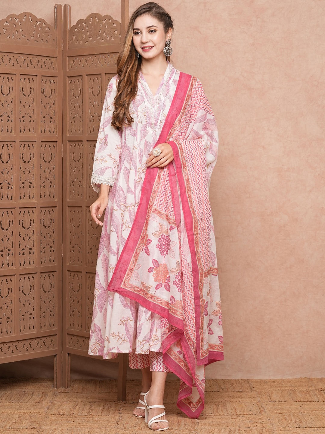FASHOR Ethnic Motifs Printed Anarkali Pure Cotton Kurta With Trousers & Dupatta, White
FASHOR Ethnic Motifs Printed Anarkali Pure Cotton Kurta With Trousers & Dupatta, White