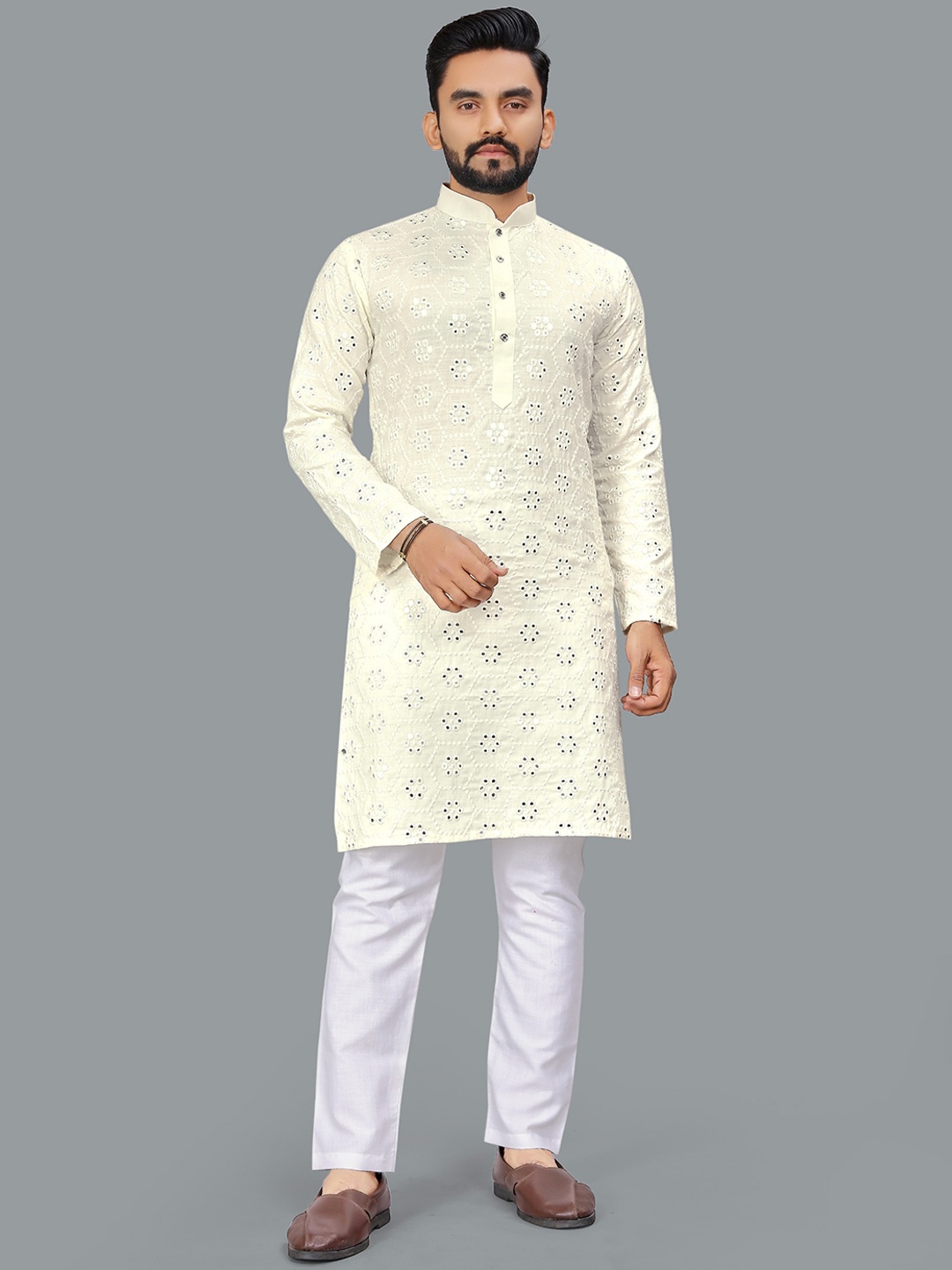 Ekasya Geometric Embroidered Mandarin Collar Long Sleeves Mirror Work Cotton Kurta, White
Ekasya Geometric Embroidered Mandarin Collar Long Sleeves Mirror Work Cotton Kurta, White