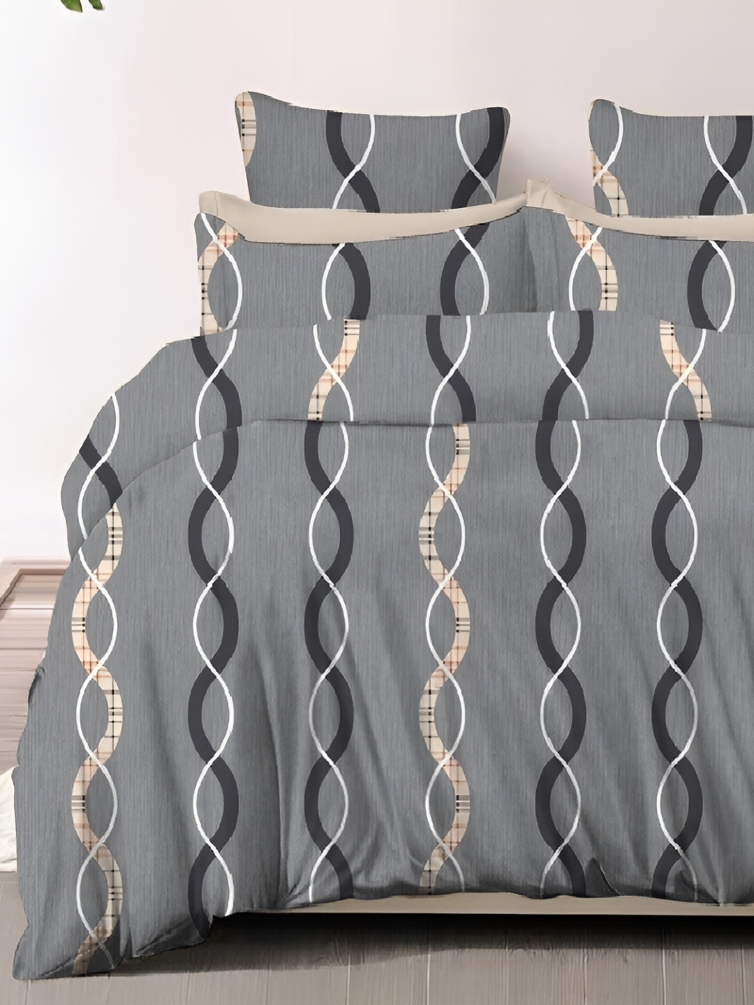 Laying Style Beige & Grey 4 Pieces Geometric Printed Double King Regular Bedding Set
Laying Style Beige & Grey 4 Pieces Geometric Printed Double King Regular Bedding Set