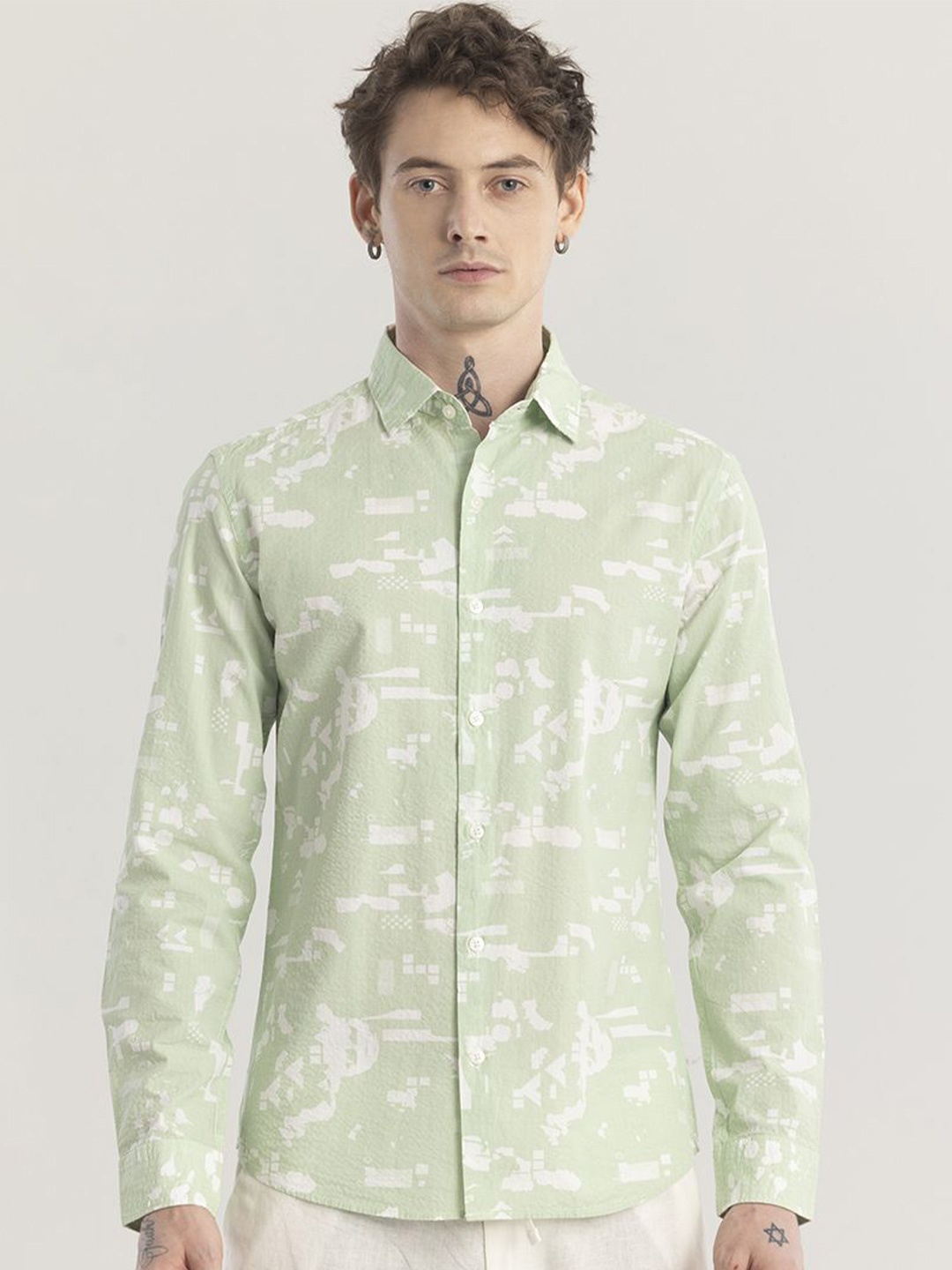 Snitch Straight Skinny Fit Printed Spread Collar Long Sleeves Cotton Casual Shirt, Green
Snitch Straight Skinny Fit Printed Spread Collar Long Sleeves Cotton Casual Shirt, Green