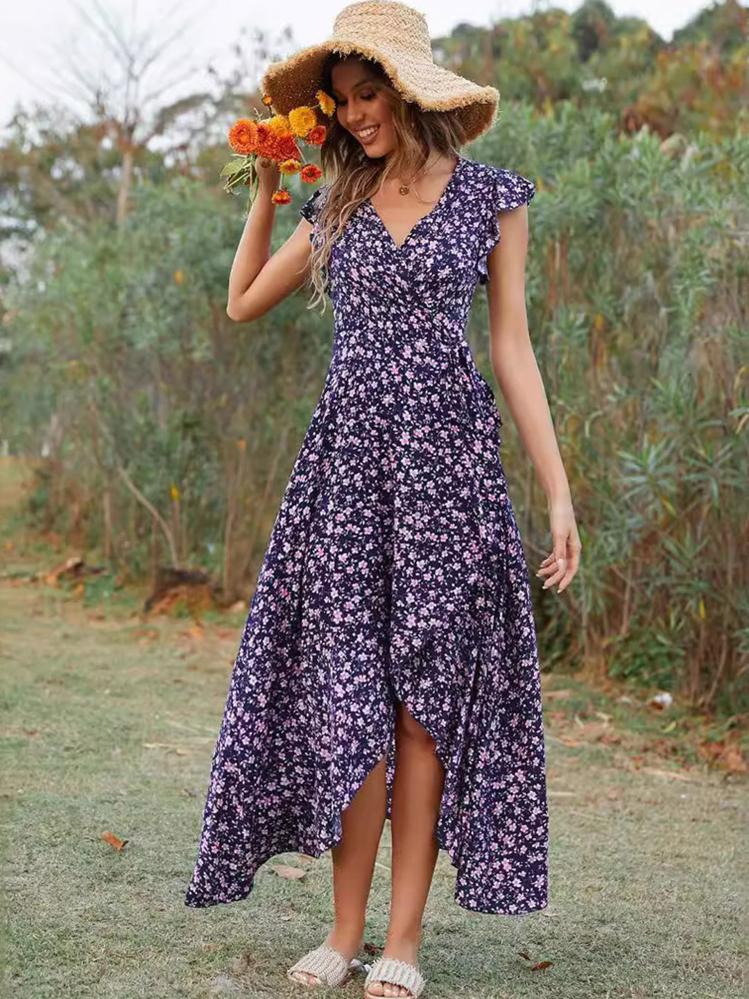 StyleCast Floral Print Flutter Sleeve A-Line Maxi Dress, Navy blue
StyleCast Floral Print Flutter Sleeve A-Line Maxi Dress, Navy blue