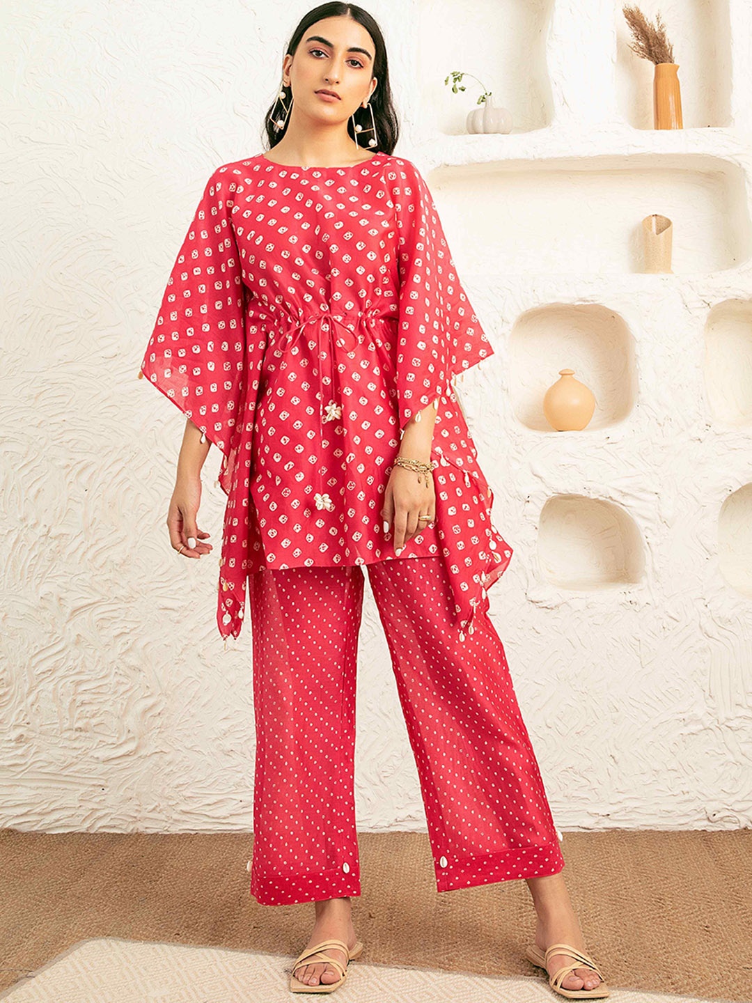 Seeaash Bandhani Printed Regular Three-Quarter Sleeves Round Neck Kurti with Trousers, Red
Seeaash Bandhani Printed Regular Three-Quarter Sleeves Round Neck Kurti with Trousers, Red