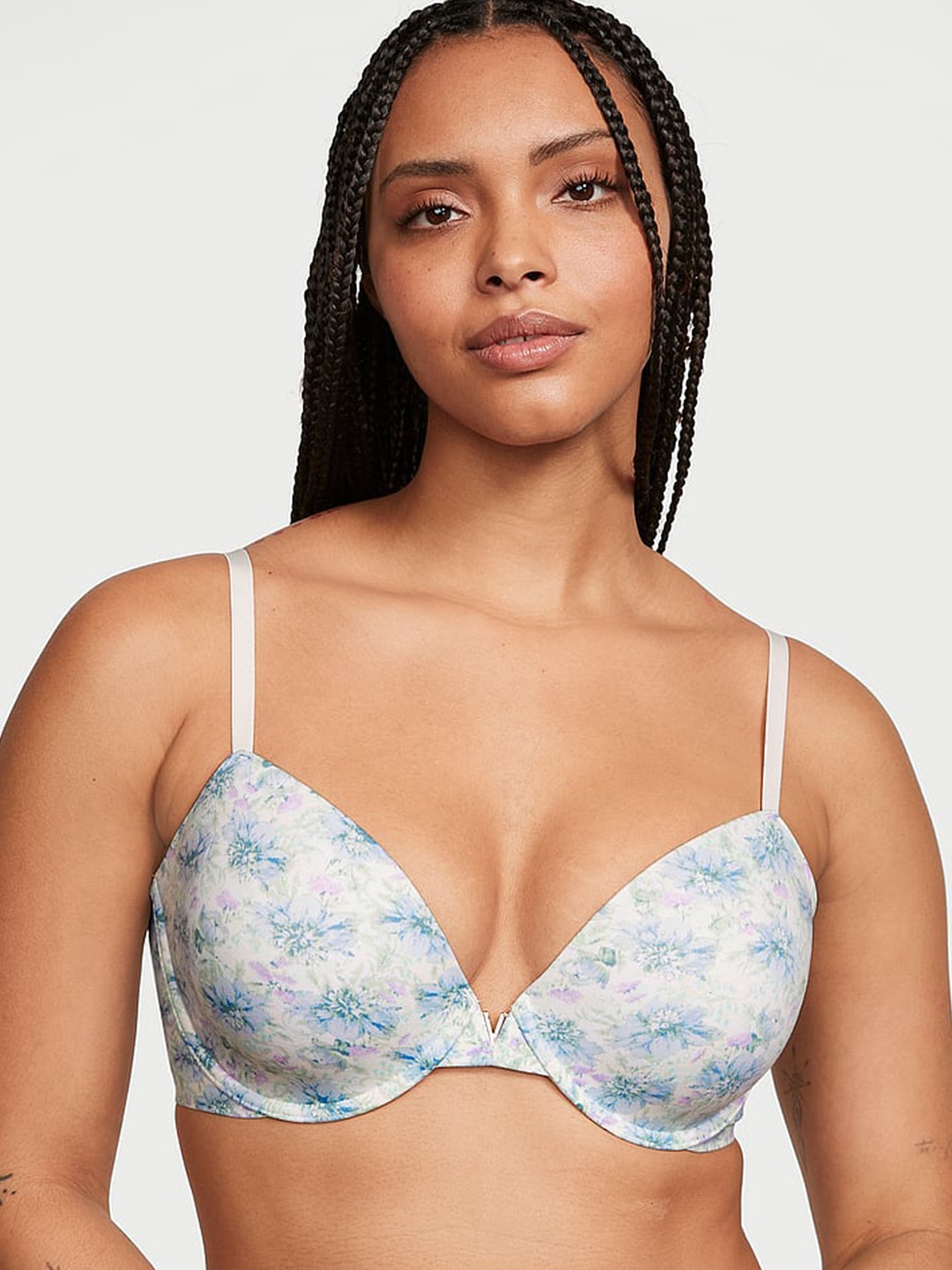 Victoria's Secret Floral Printed Lightly Padded Everyday Bra With All Day Comfort, White
Victoria's Secret Floral Printed Lightly Padded Everyday Bra With All Day Comfort, White