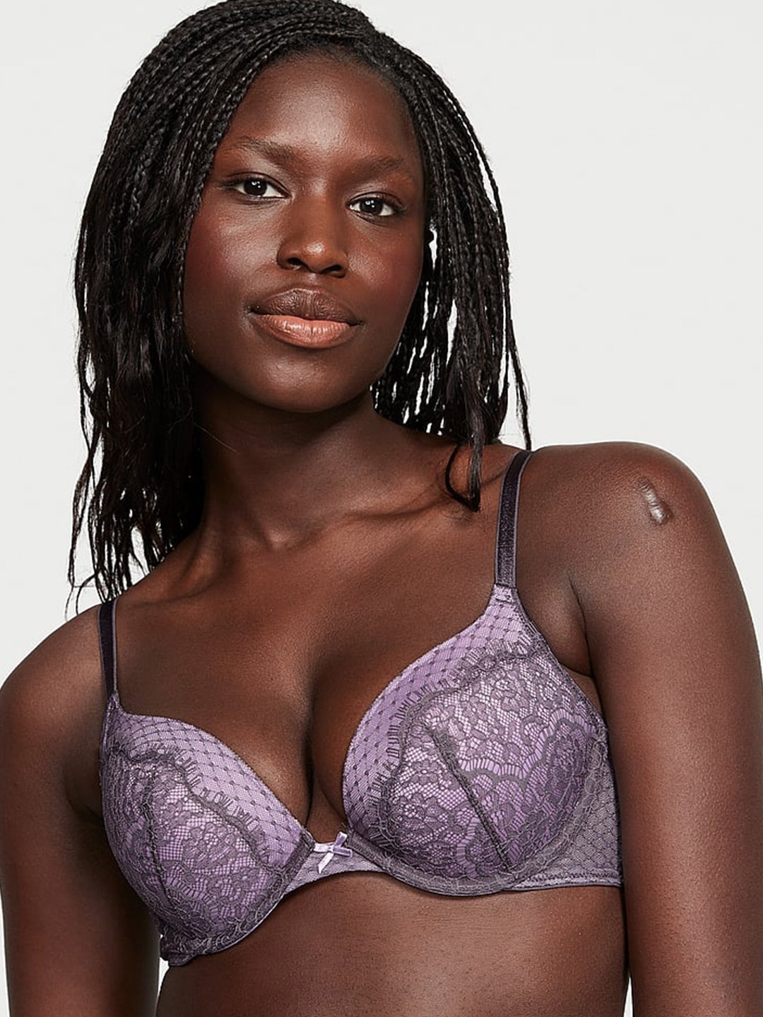 Victoria's Secret Dream Angels Floral Lace Underwire Push-Up Bra With All Day Comfort, Lavender
Victoria's Secret Dream Angels Floral Lace Underwire Push-Up Bra With All Day Comfort, Lavender