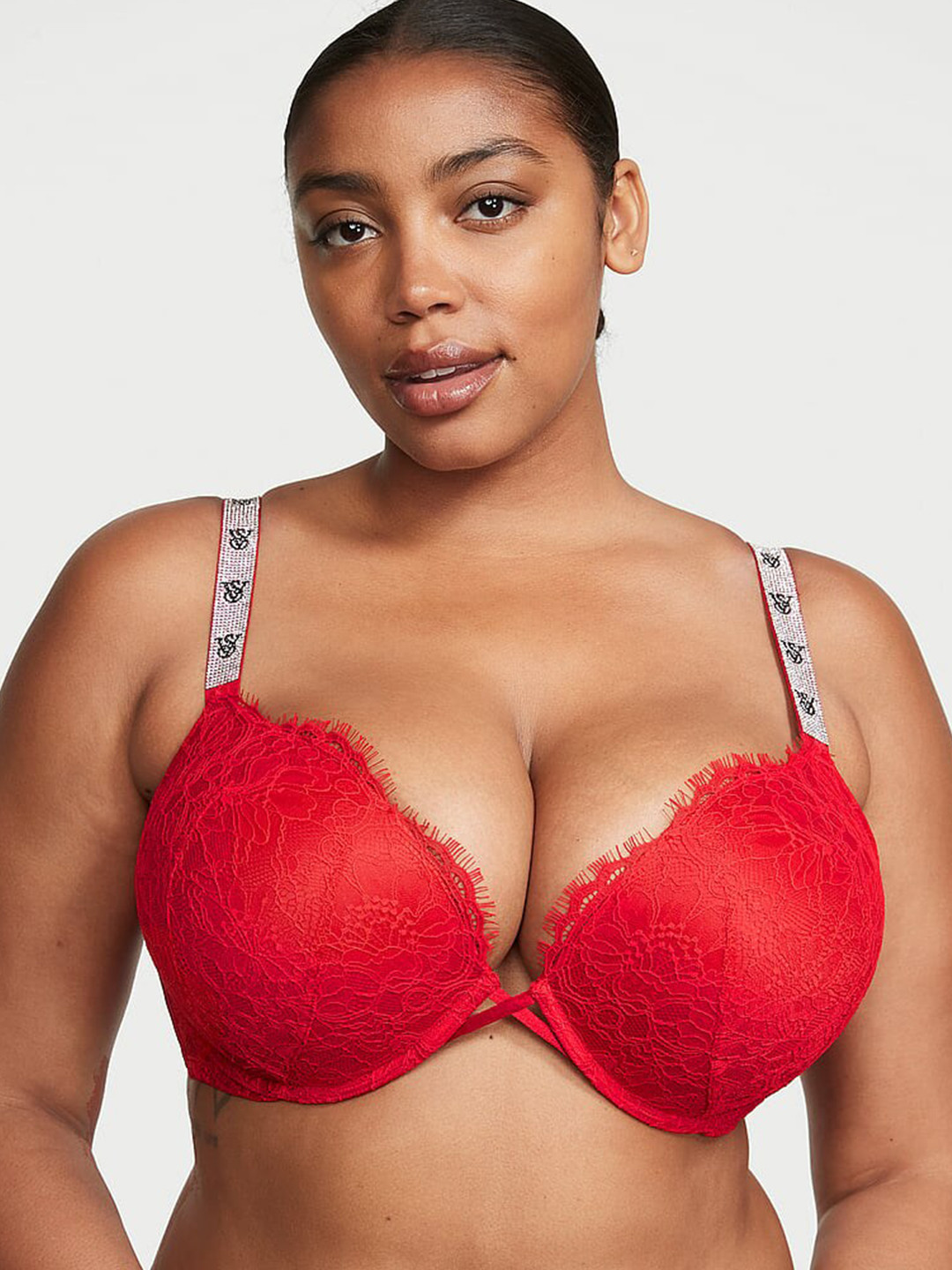 Victoria's Secret Very Sexy Shine Strap Plus Size Lace Push-Up Bra With All Day Comfort, Red
Victoria's Secret Very Sexy Shine Strap Plus Size Lace Push-Up Bra With All Day Comfort, Red