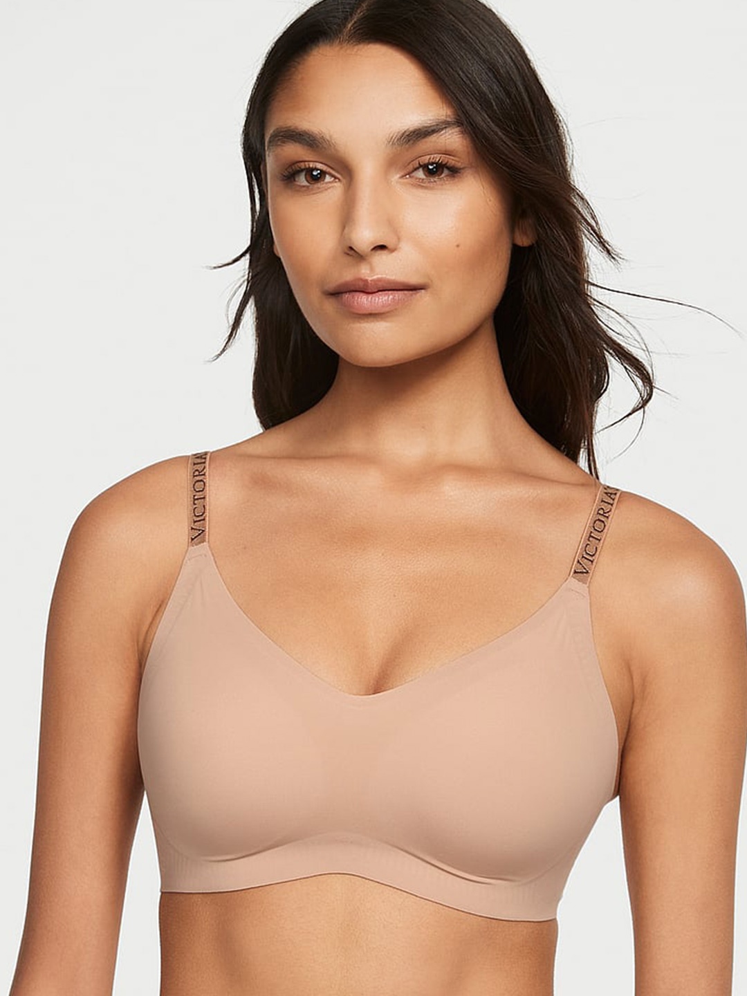 Victoria's Secret The T-shirt Medium Coverage Lightly Padded T-shirt Bra- All Day Comfort, Beige
Victoria's Secret The T-shirt Medium Coverage Lightly Padded T-shirt Bra- All Day Comfort, Beige