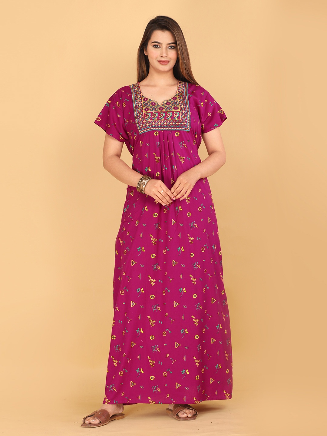 MAYA PRINT Ethnic Motifs Printed And Embroidered Pure Cotton Maxi Nightdress, Purple
MAYA PRINT Ethnic Motifs Printed And Embroidered Pure Cotton Maxi Nightdress, Purple