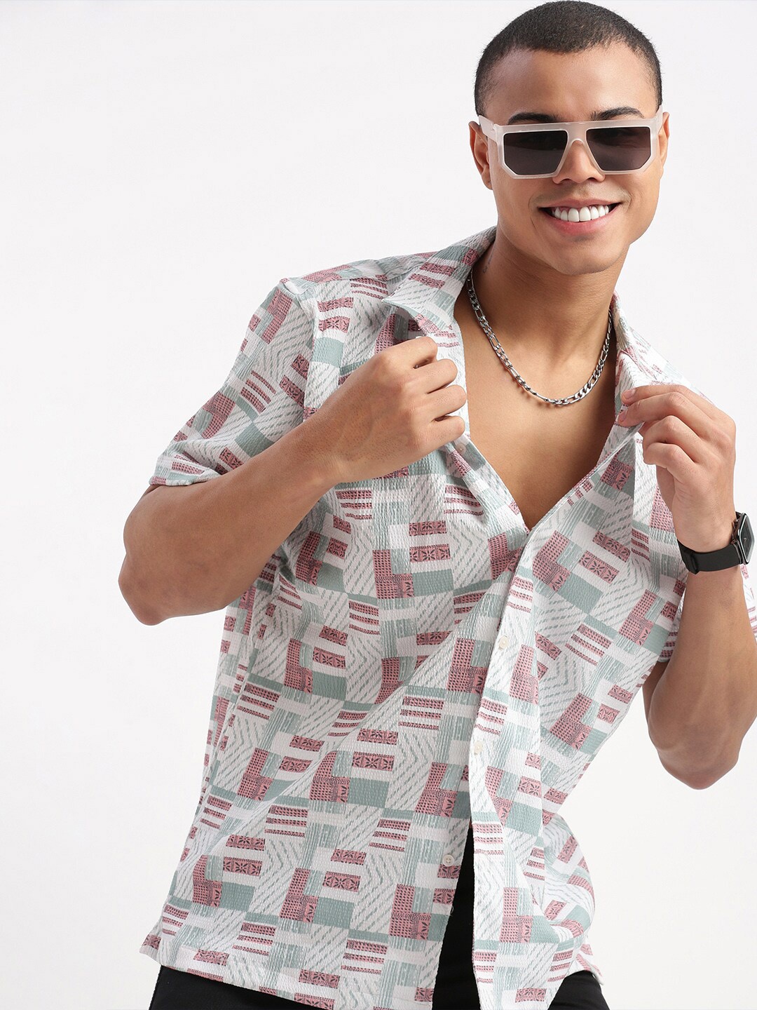 SHOWOFF Premium Relaxed Fit Printed Cuban Collar Opaque Seersucker Weave Cotton Casual Shirt, Grey
SHOWOFF Premium Relaxed Fit Printed Cuban Collar Opaque Seersucker Weave Cotton Casual Shirt, Grey