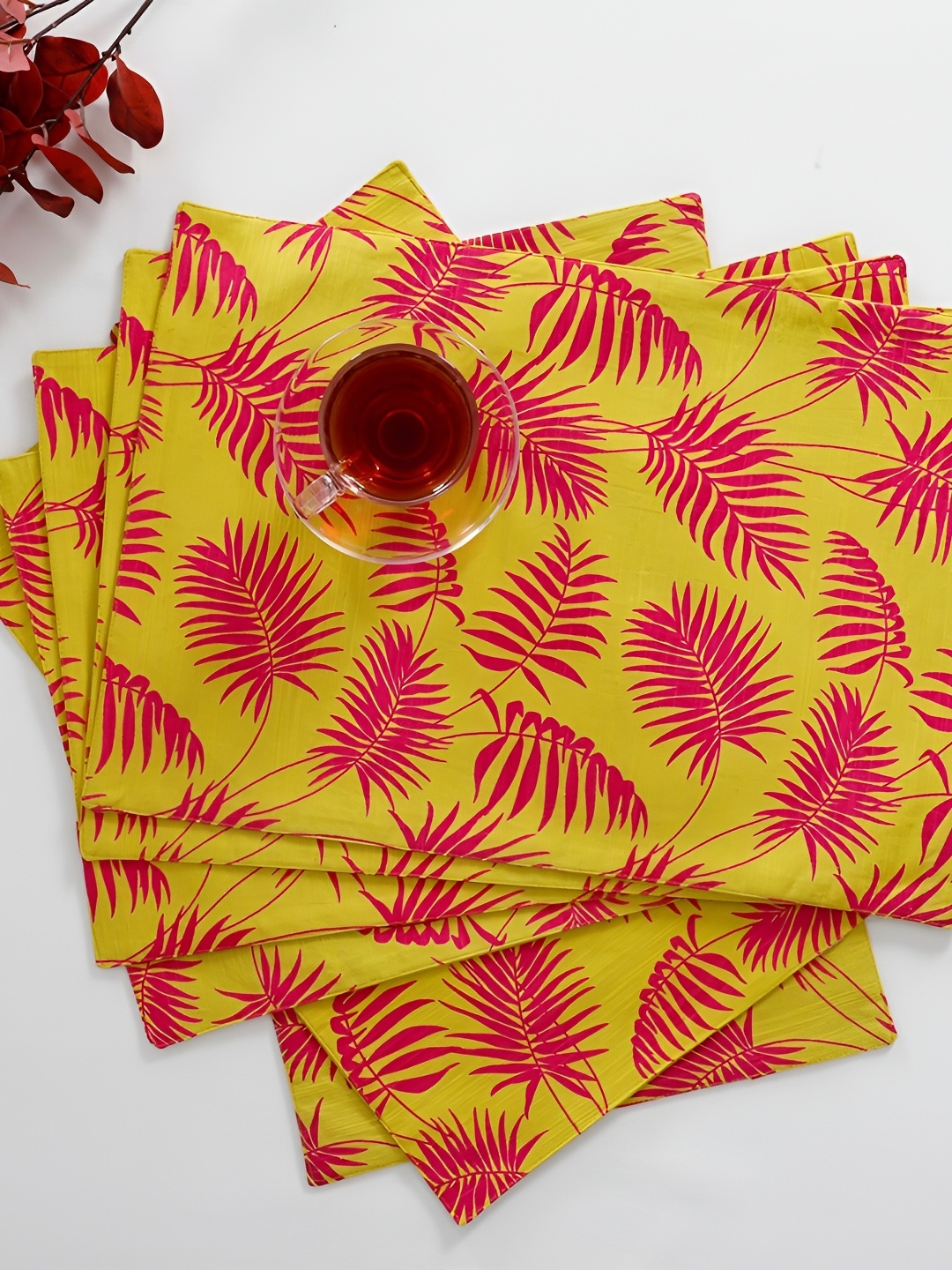 Ratan Cart Yellow & Pink 6 Pieces Floral Printed Rectangle Cotton Table Placemats
Ratan Cart Yellow & Pink 6 Pieces Floral Printed Rectangle Cotton Table Placemats